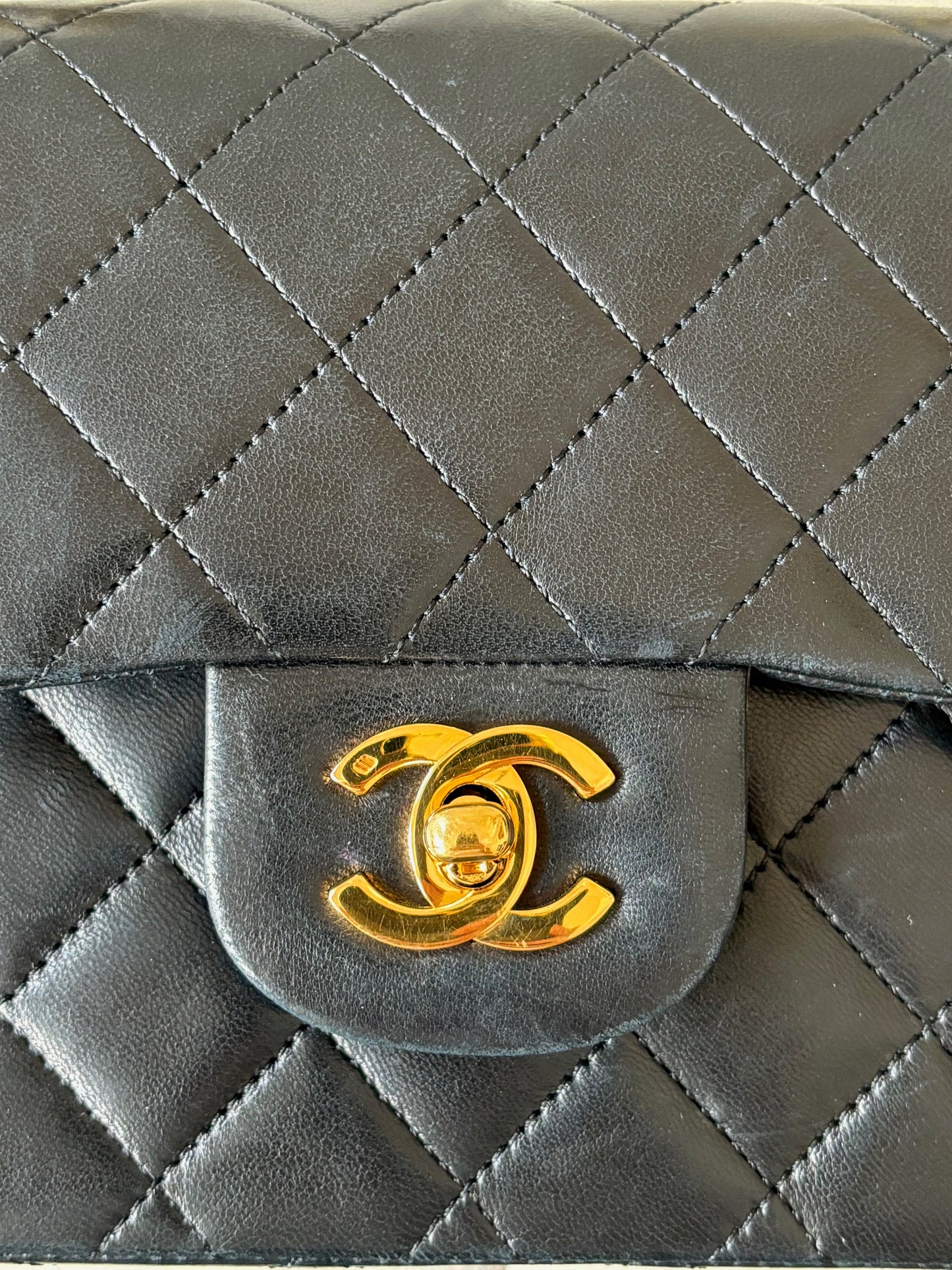 CHANEL Sac Timeless Classic 23