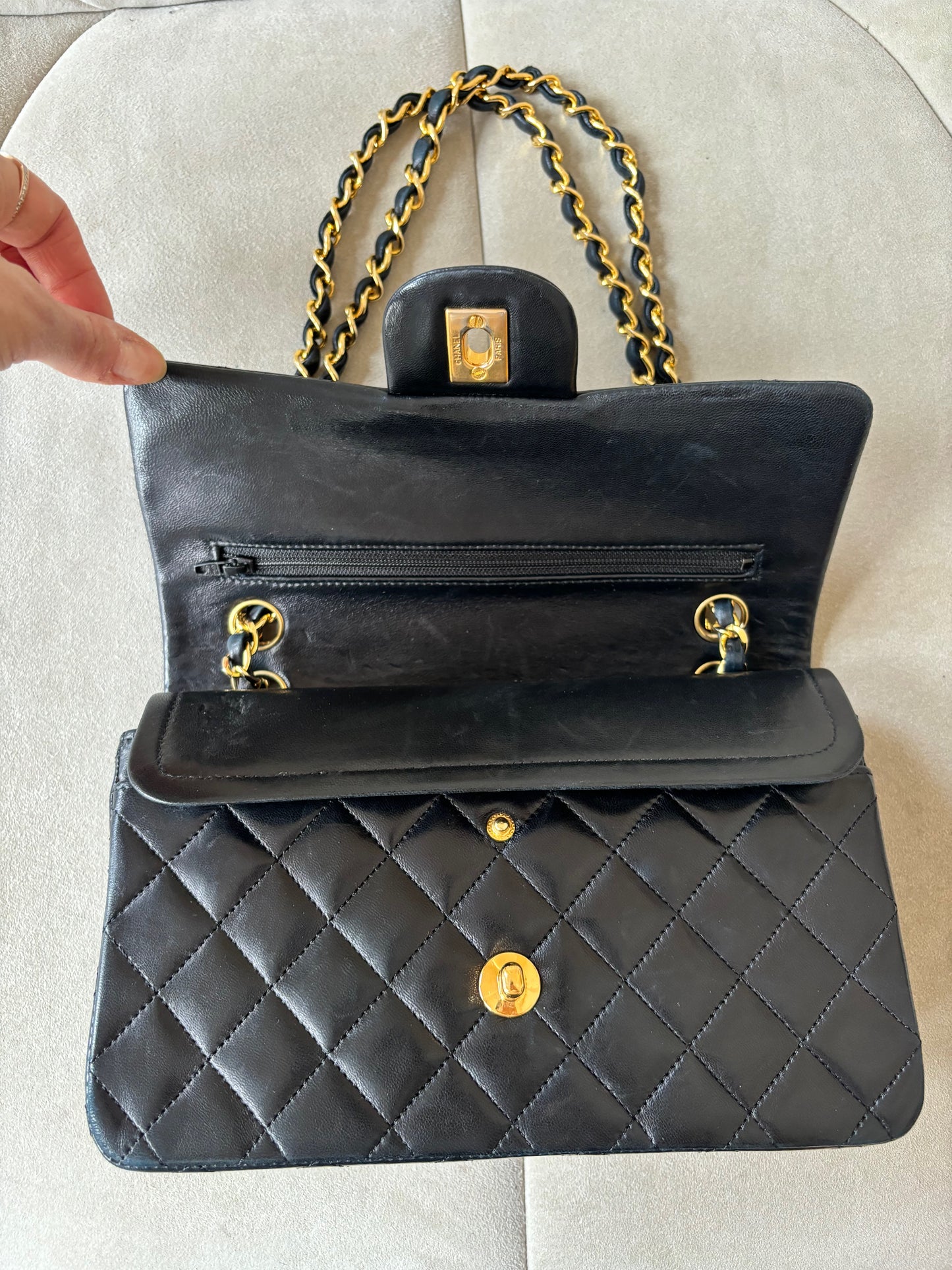 CHANEL Sac Timeless Classic 23
