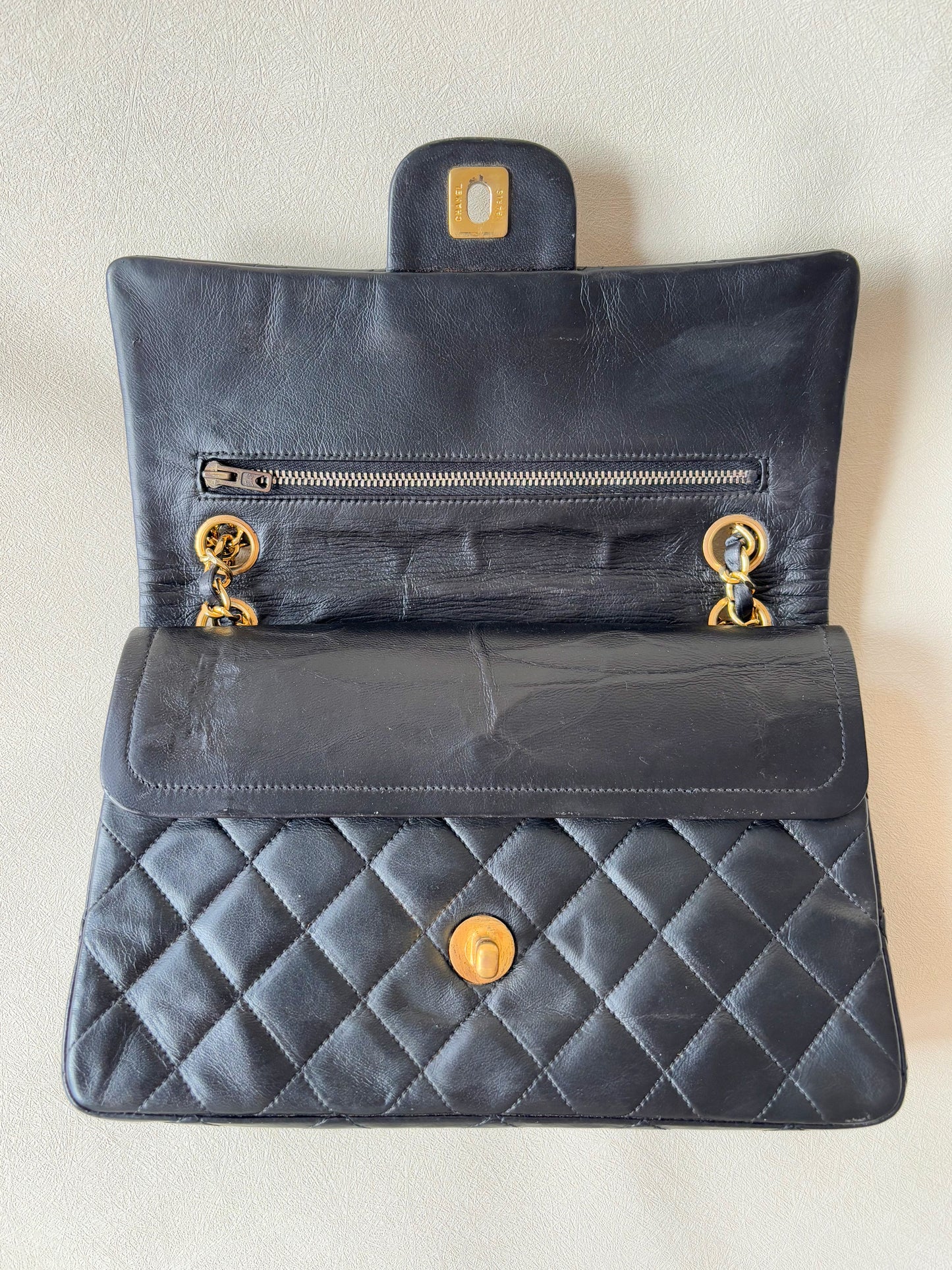 CHANEL Sac Timeless Classic 23