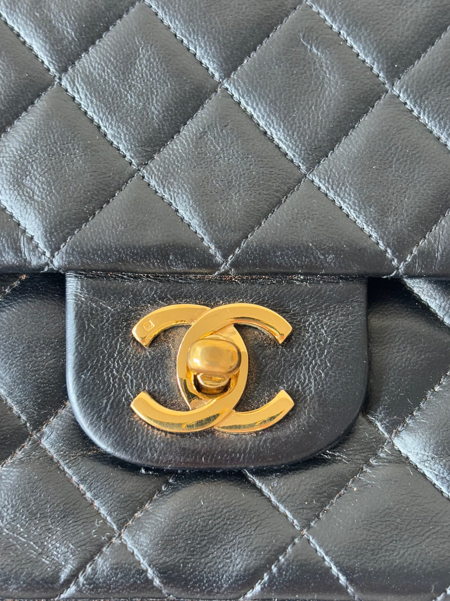 CHANEL Sac Timeless Classic 23