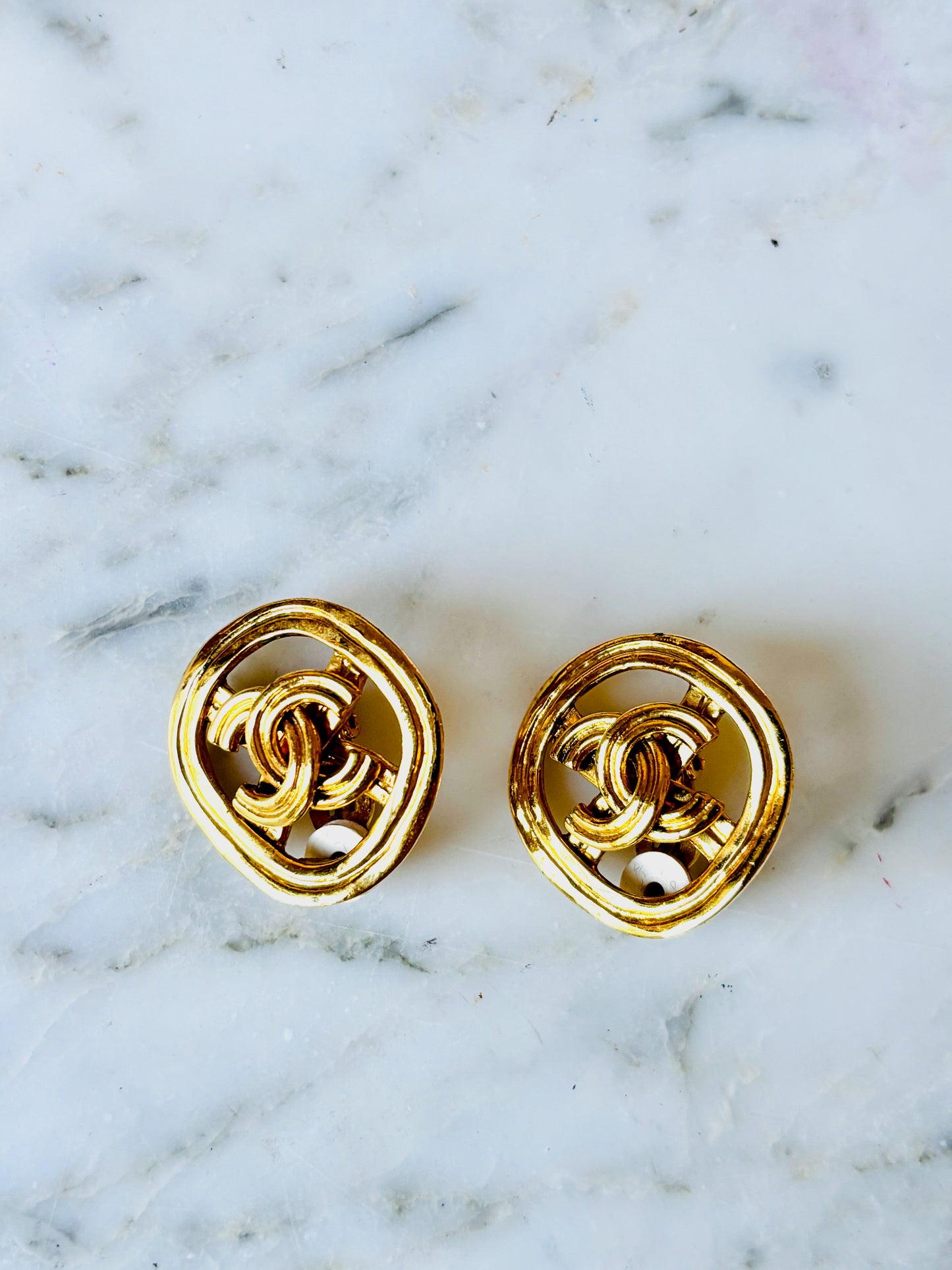 CHANEL Boucles d'oreilles