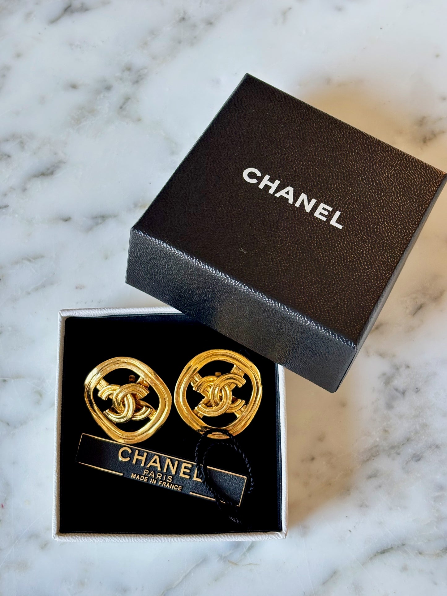 CHANEL Boucles d'oreilles