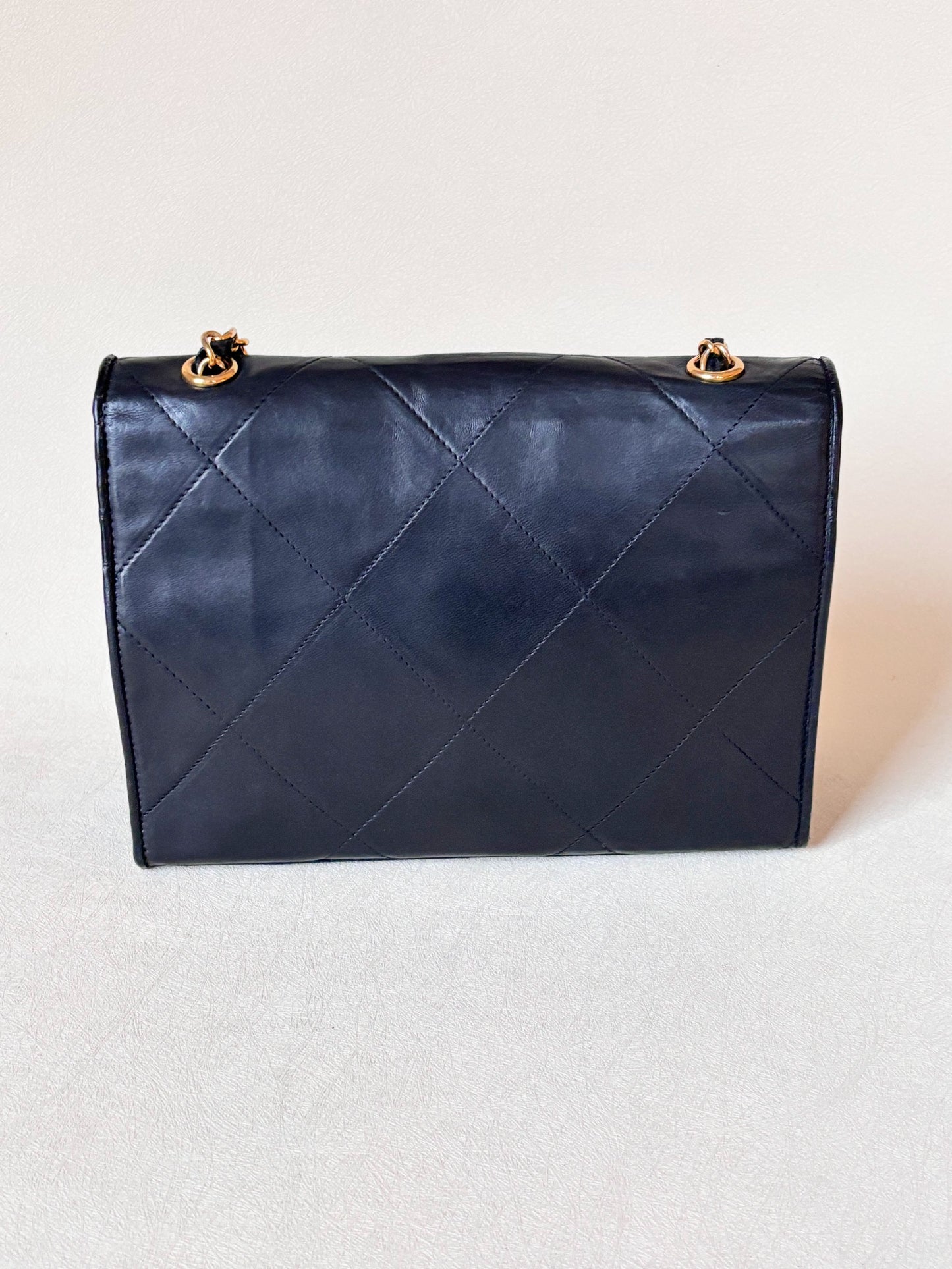 CHANEL Sac en cuir