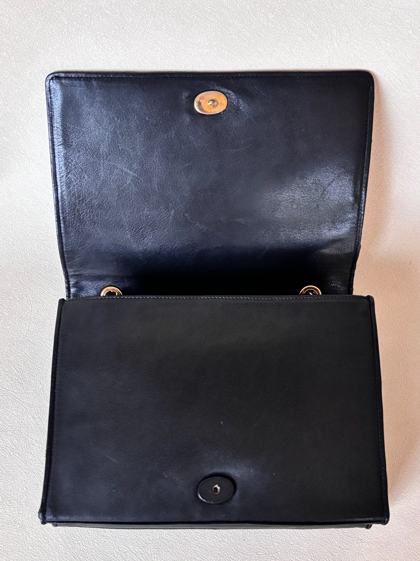 CHANEL Sac en cuir
