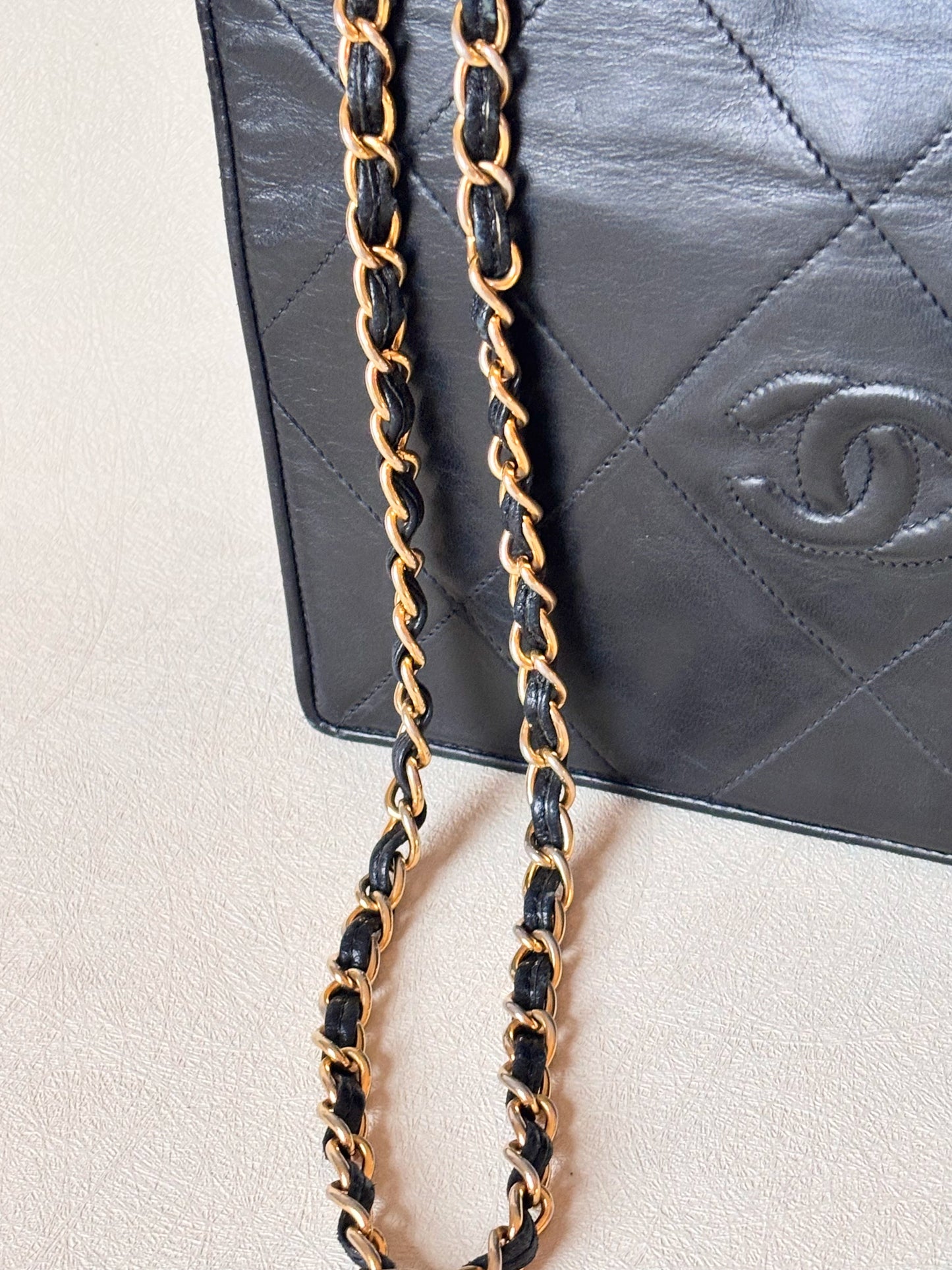 CHANEL Sac en cuir