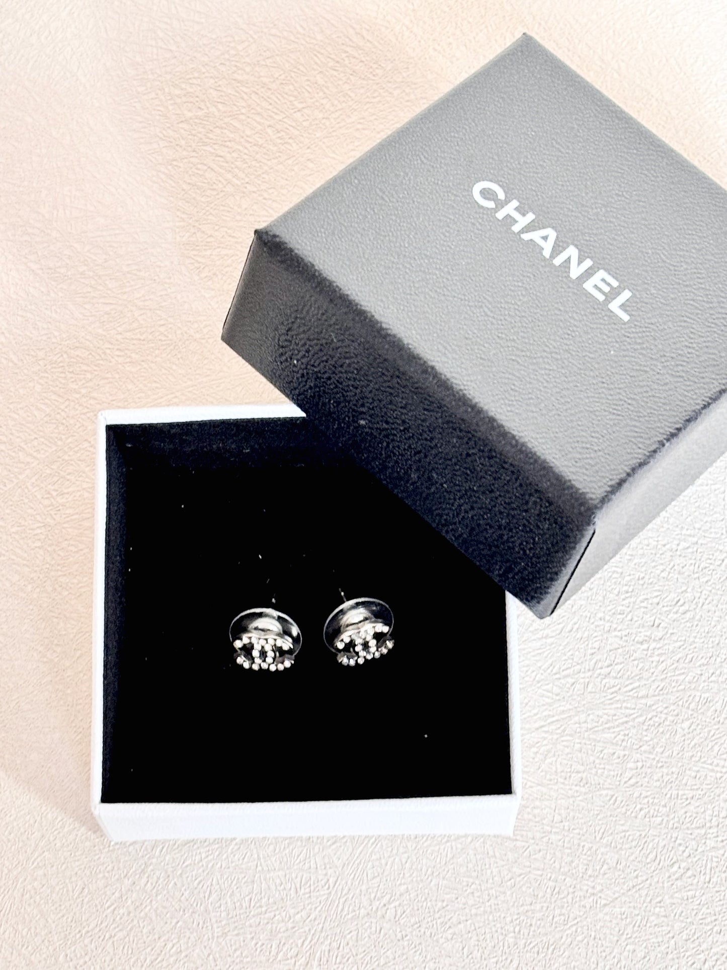 CHANEL Boucles d'oreilles