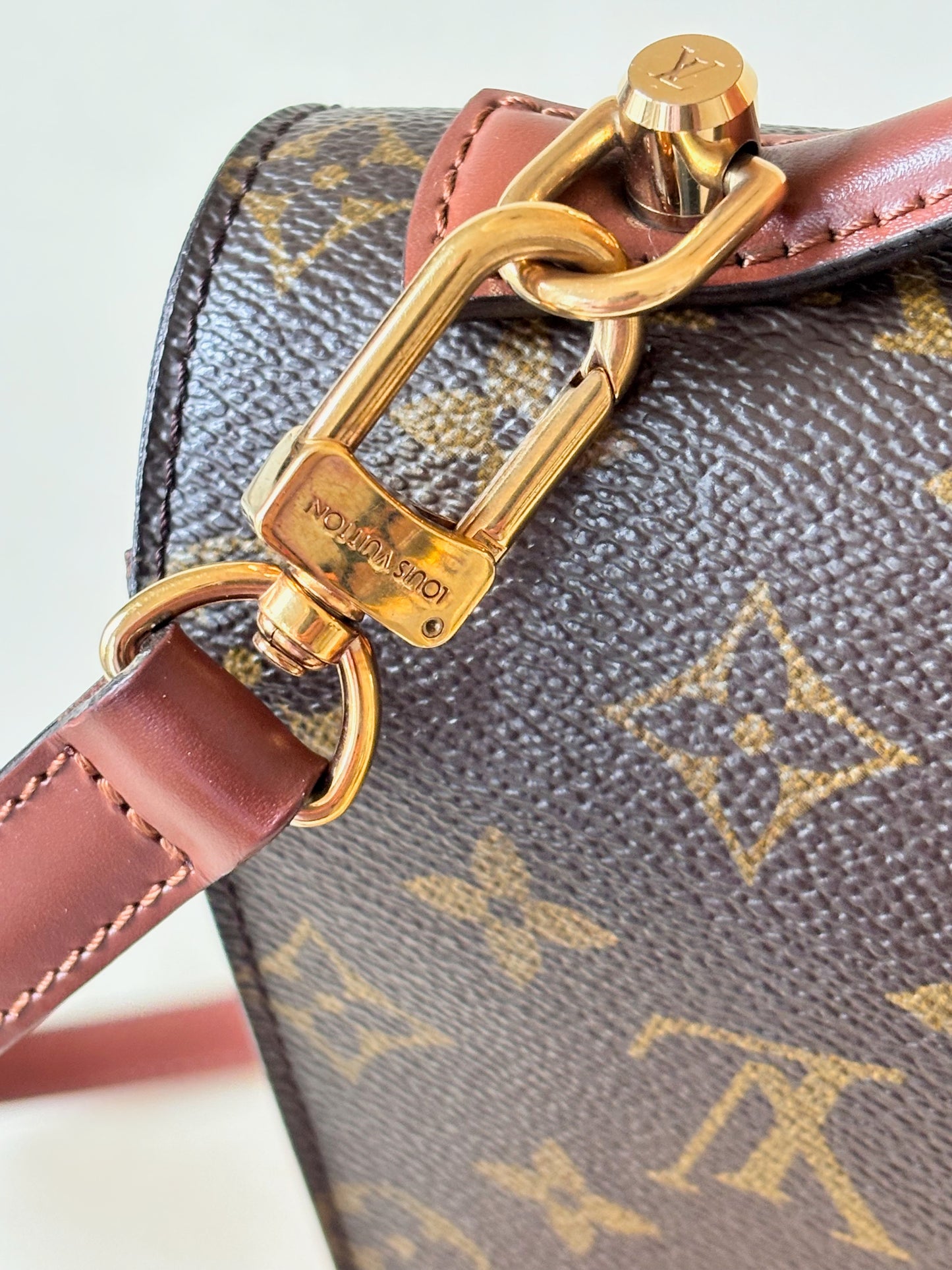 LOUIS VUITTON Sac Monceau