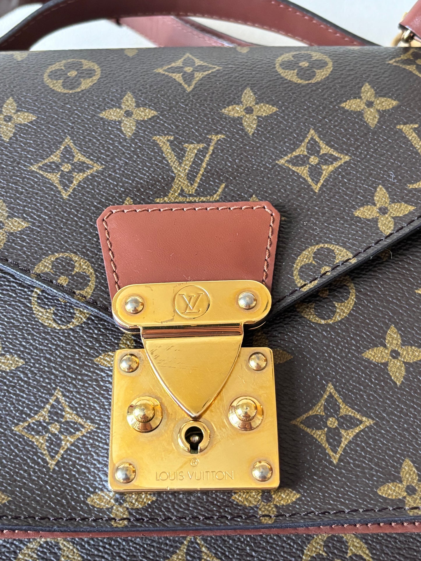 LOUIS VUITTON Sac Monceau