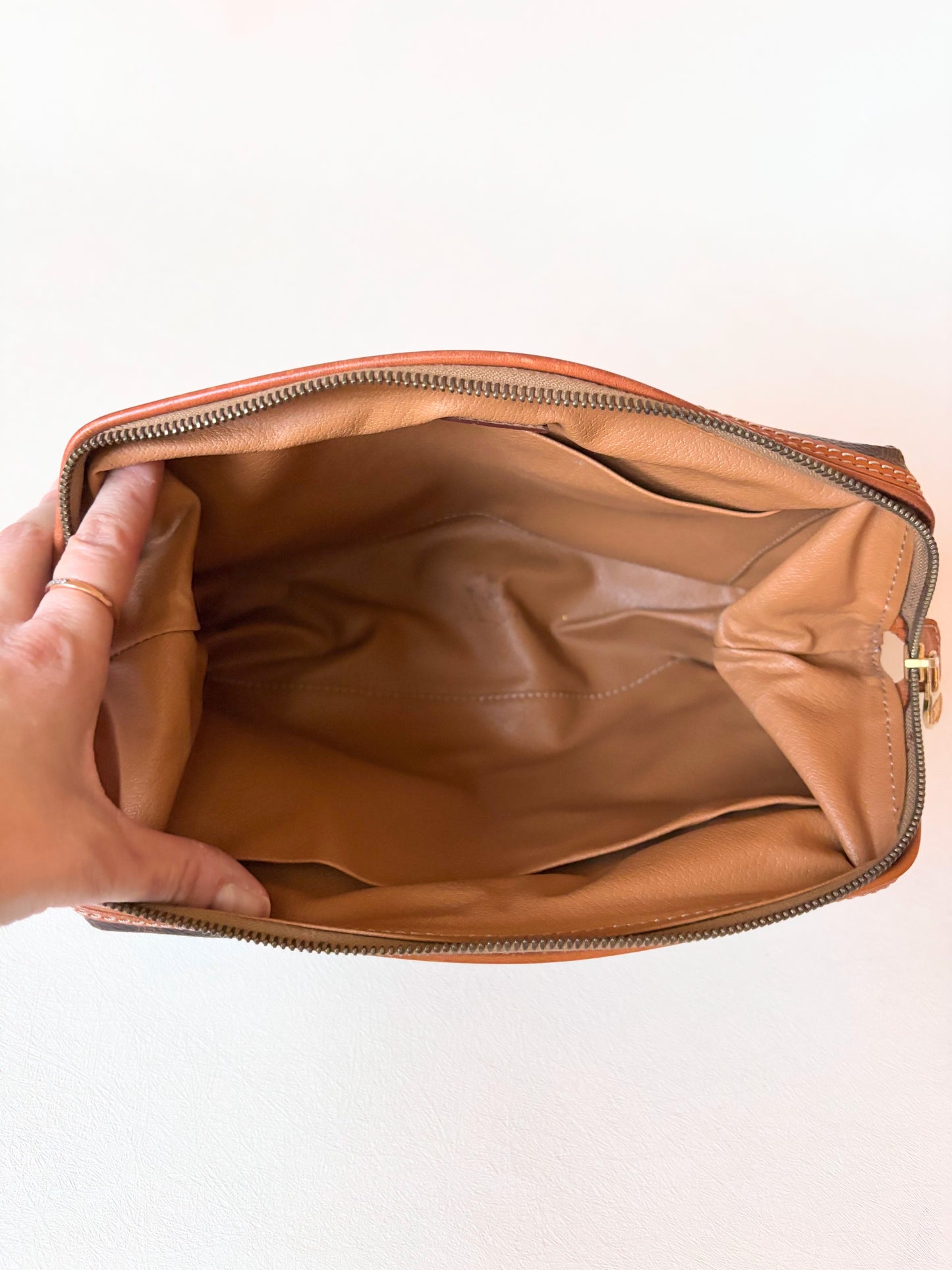 CÉLINE Pochette Triomphe