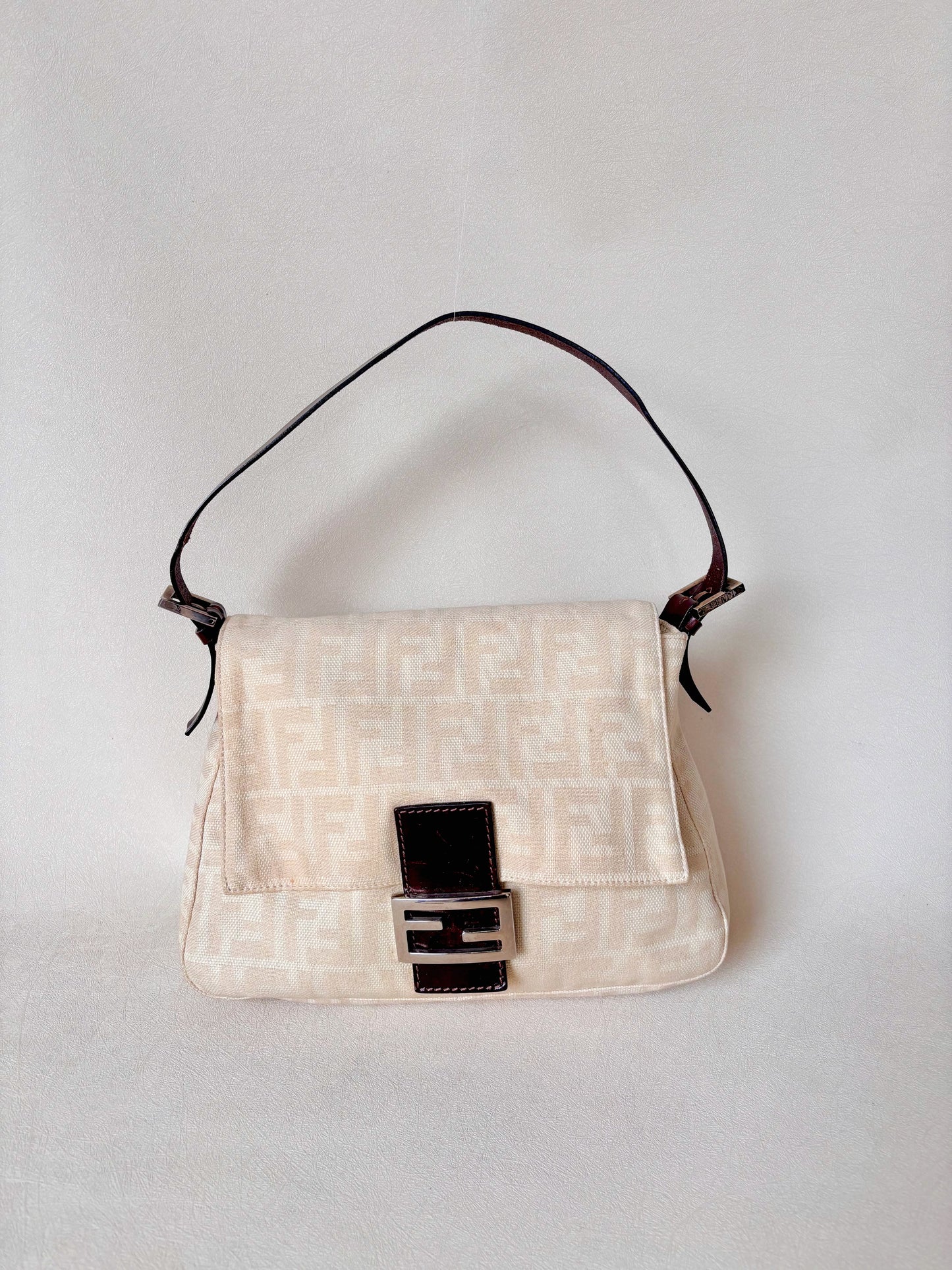 FENDI Sac Mamma Baguette