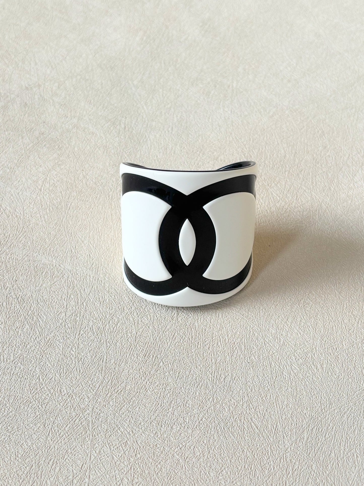 CHANEL Bracelet Manchette