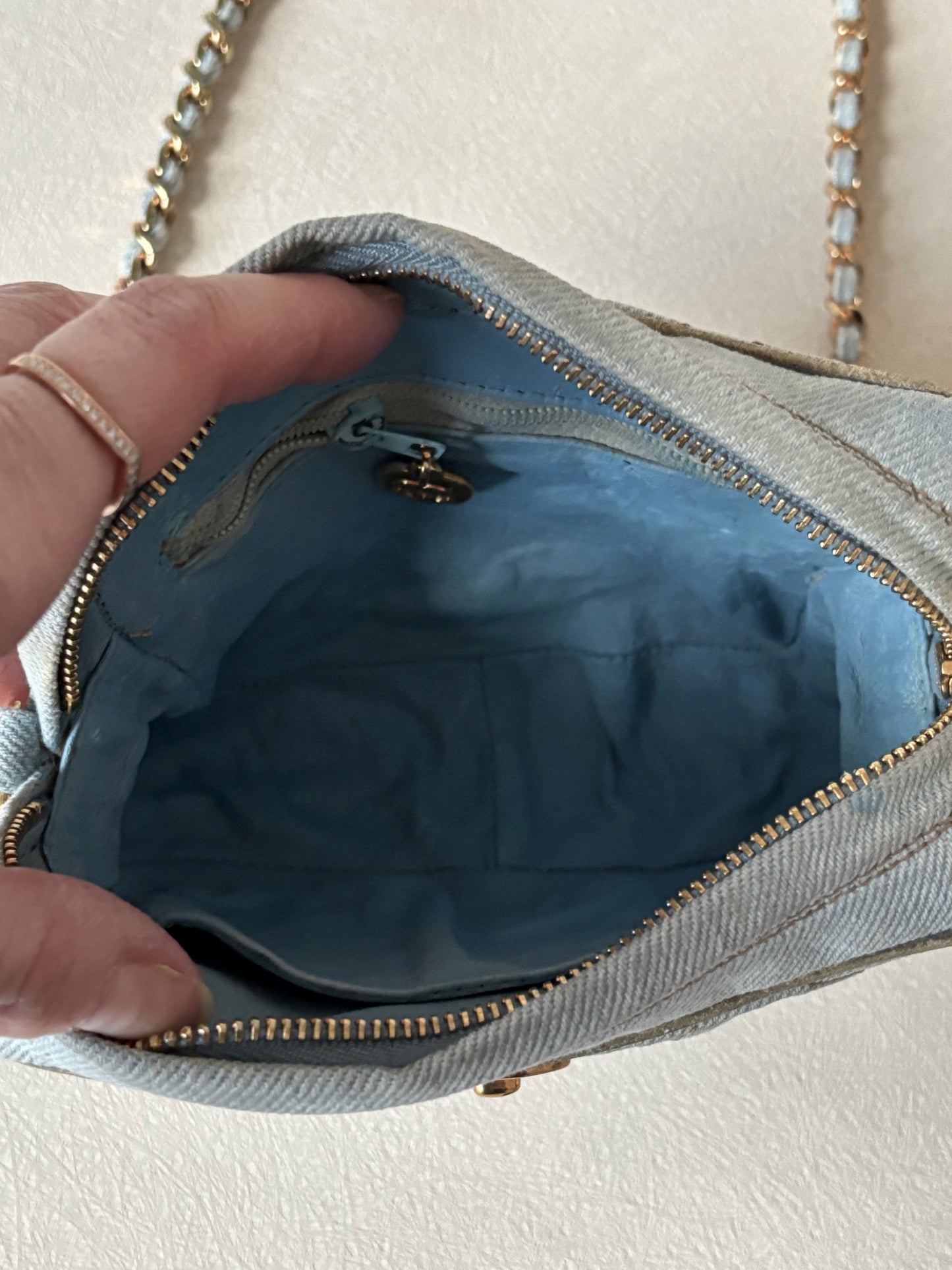 CHANEL Sac Camera Denim