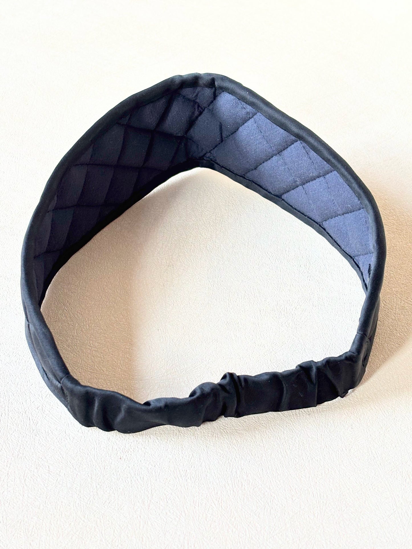Chanel Bandeau matelassé