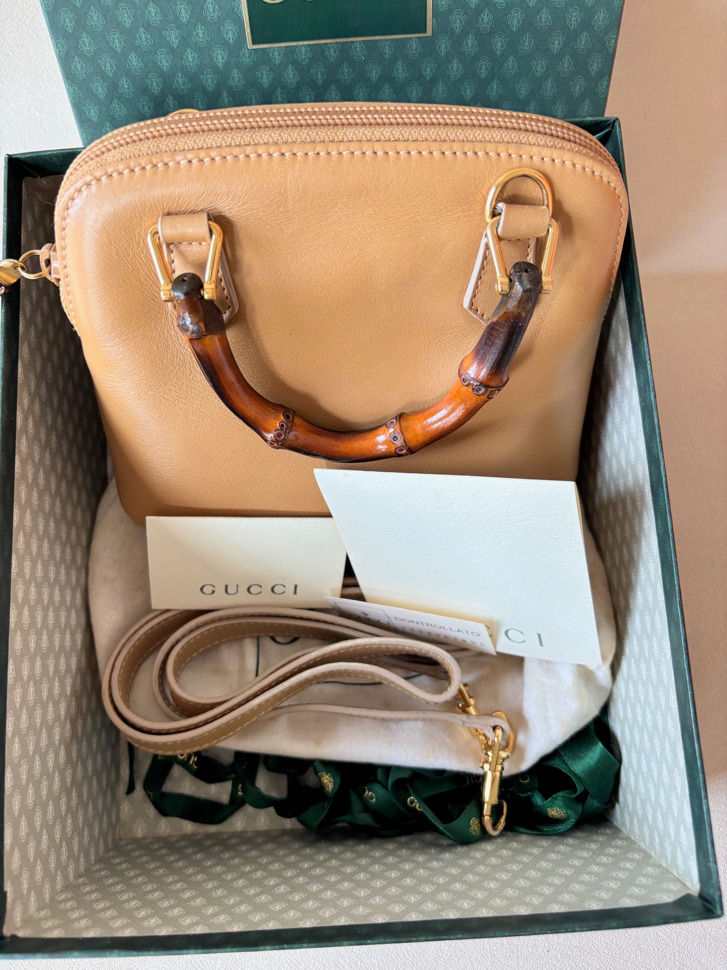 GUCCI Sac Mini Diana