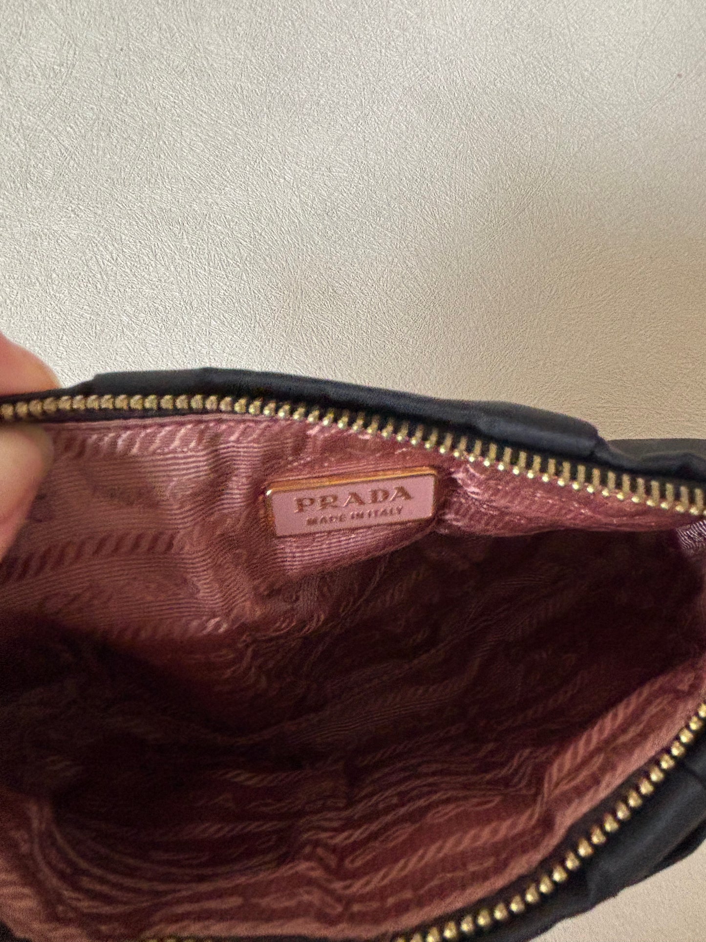 PRADA Pochette Noeud Nylon