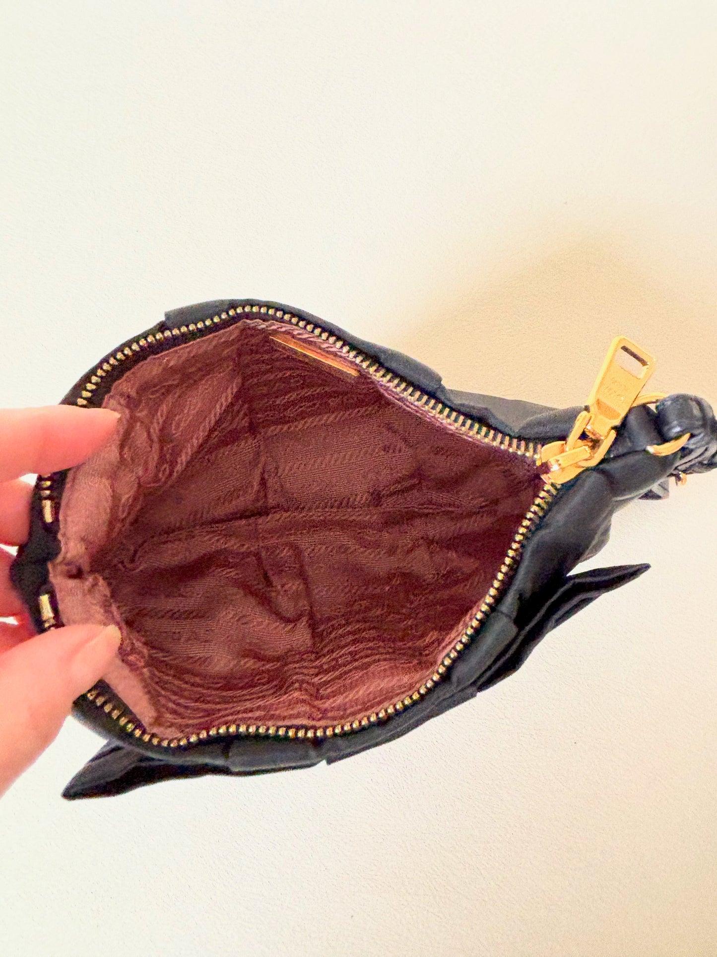 PRADA Pochette Noeud Nylon