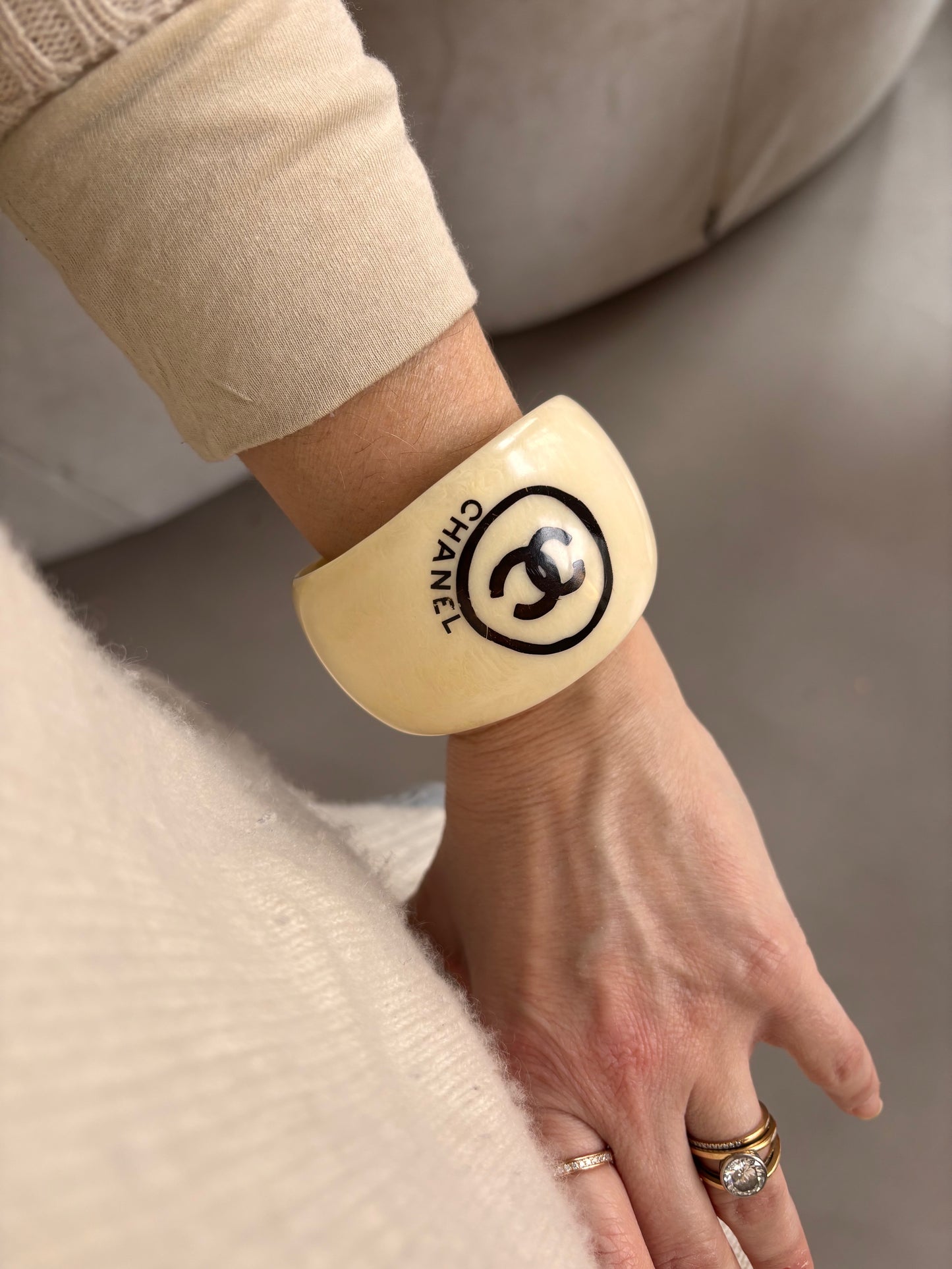 CHANEL Bracelet Manchette