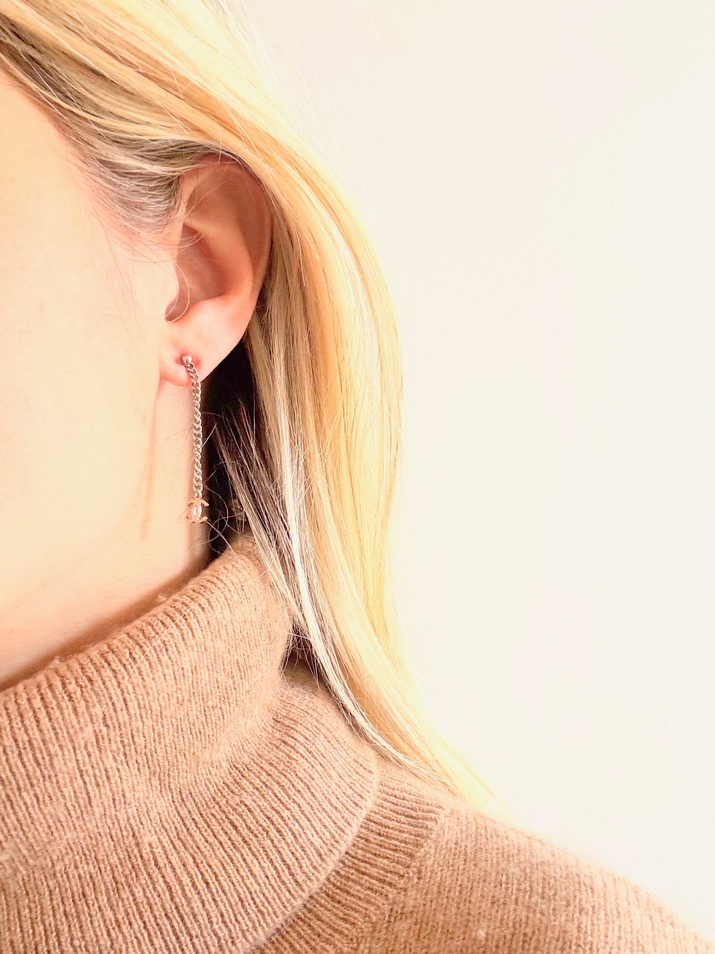 CHANEL Boucles d'oreilles
