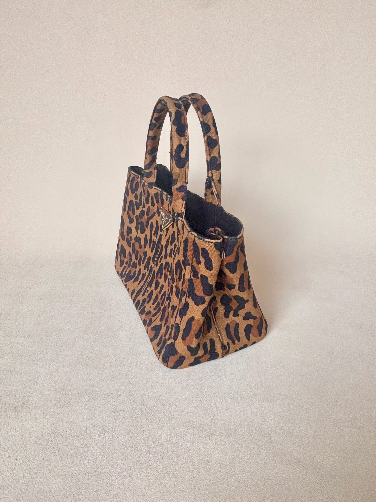 PRADA Sac Canapa