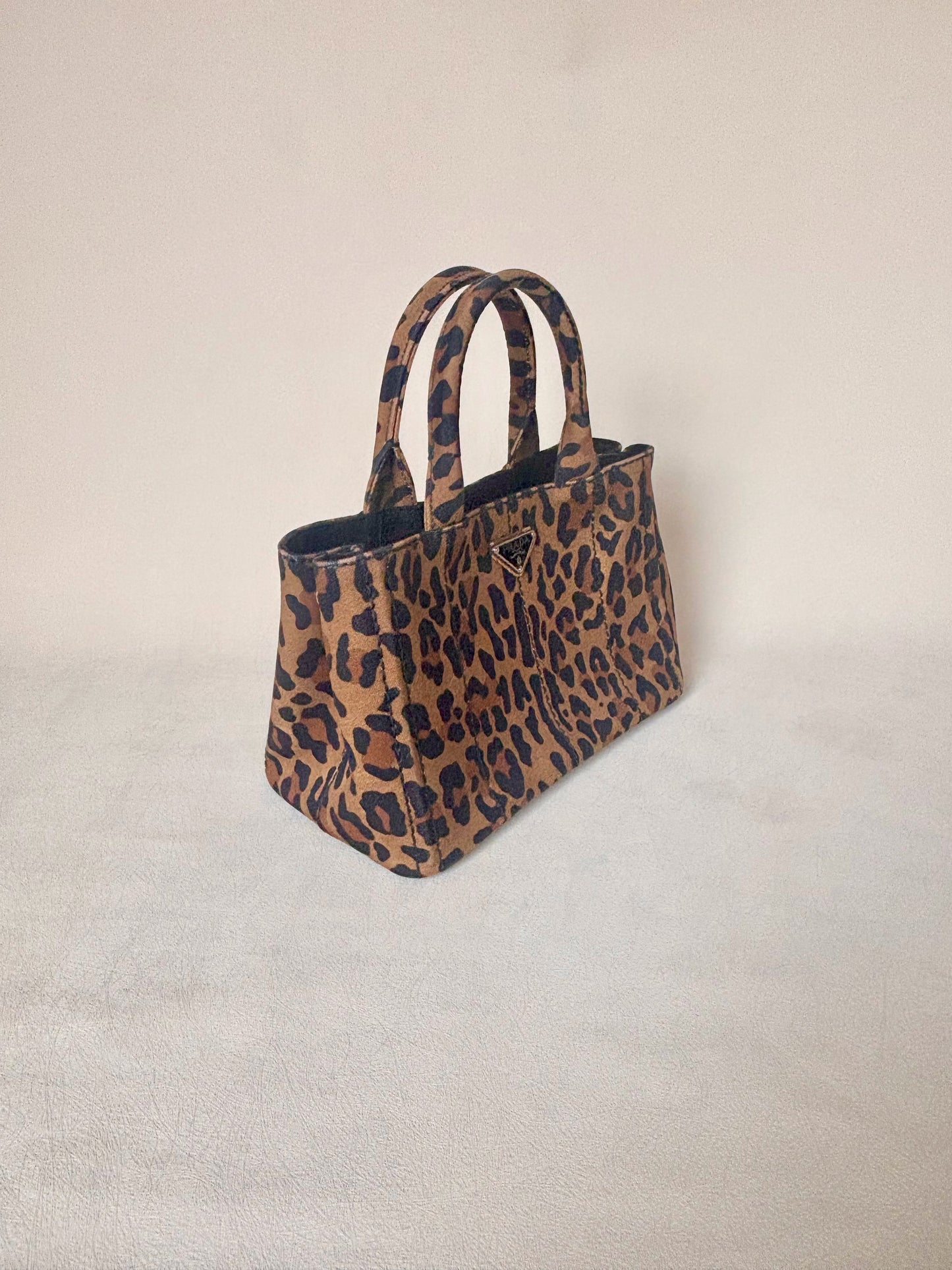 PRADA Sac Canapa
