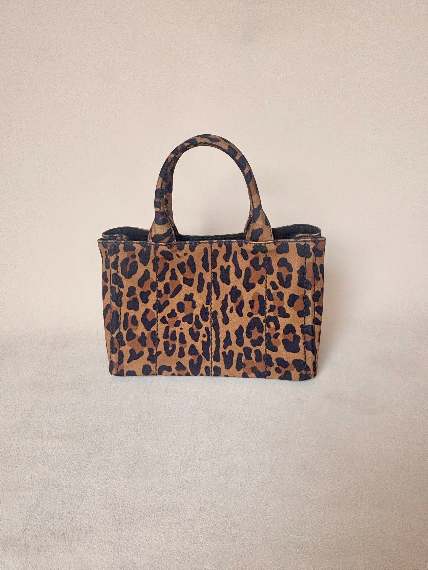 PRADA Sac Canapa