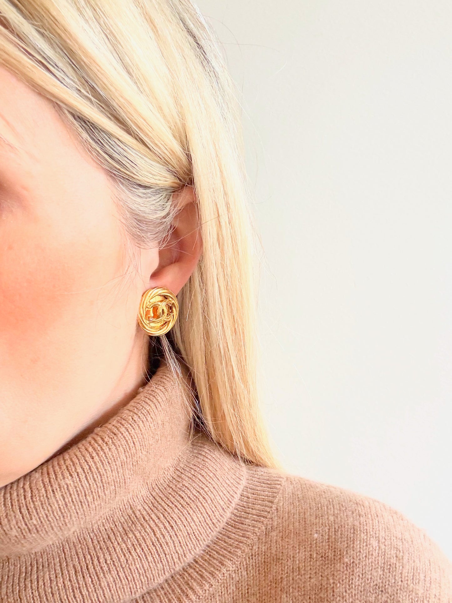 CHANEL Boucles d'oreilles