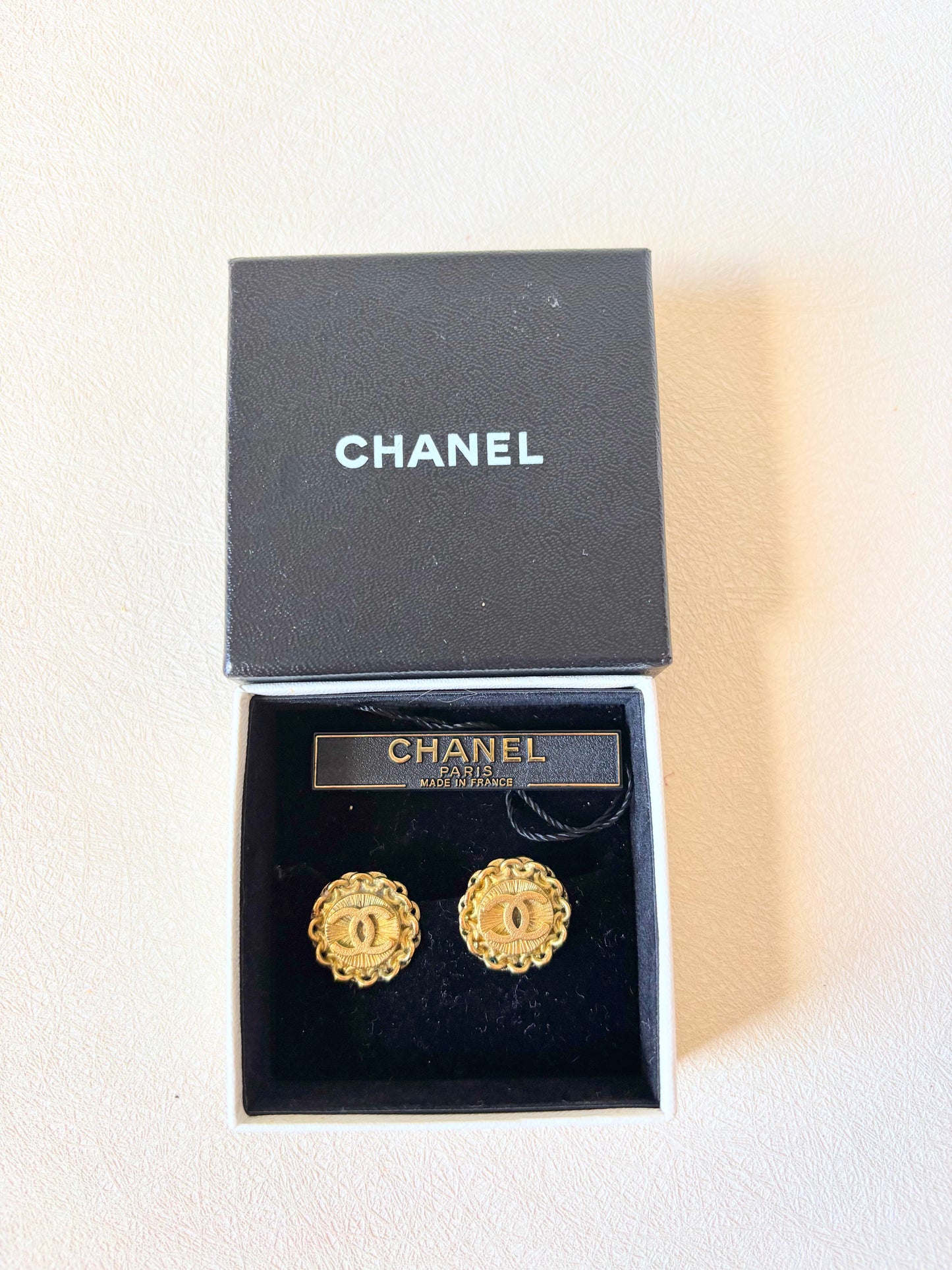 CHANEL Boucles d'oreilles