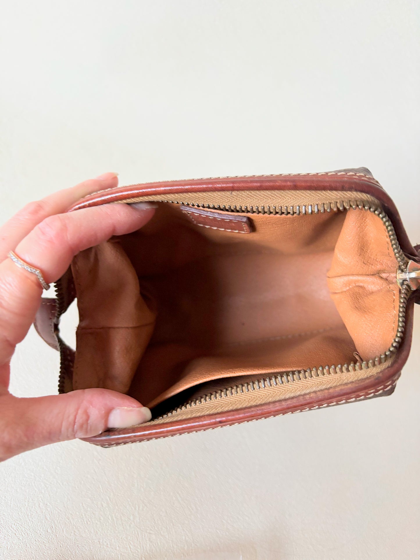 CÉLINE Pochette Triomphe