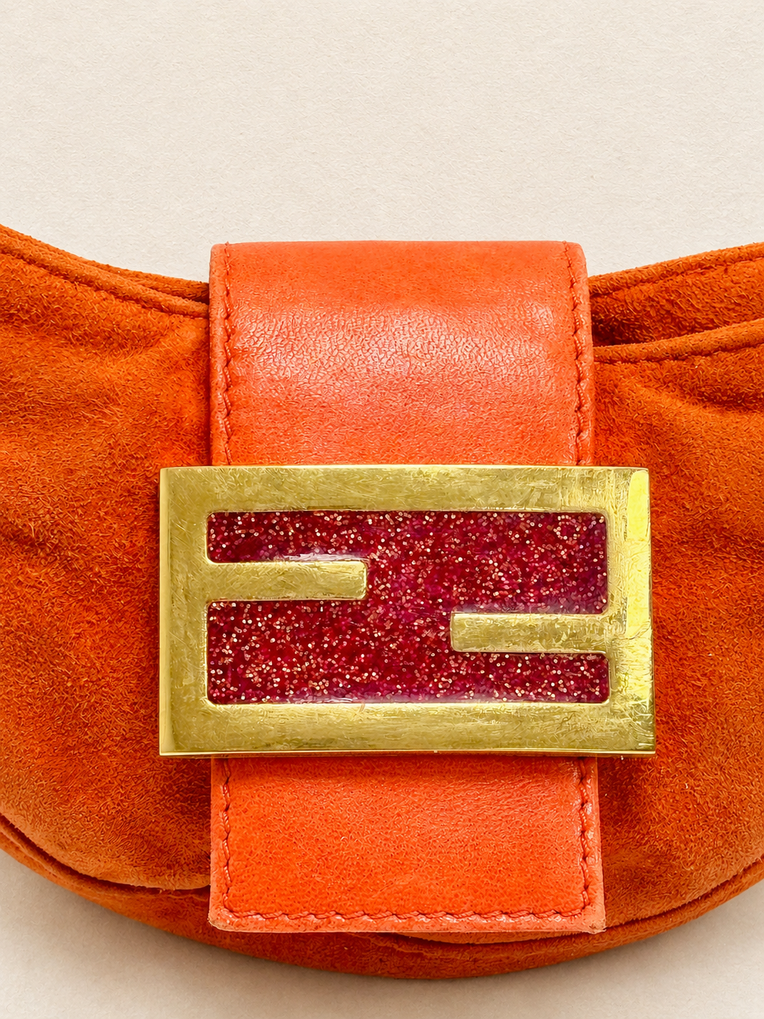 FENDI Sac Mini Croissant
