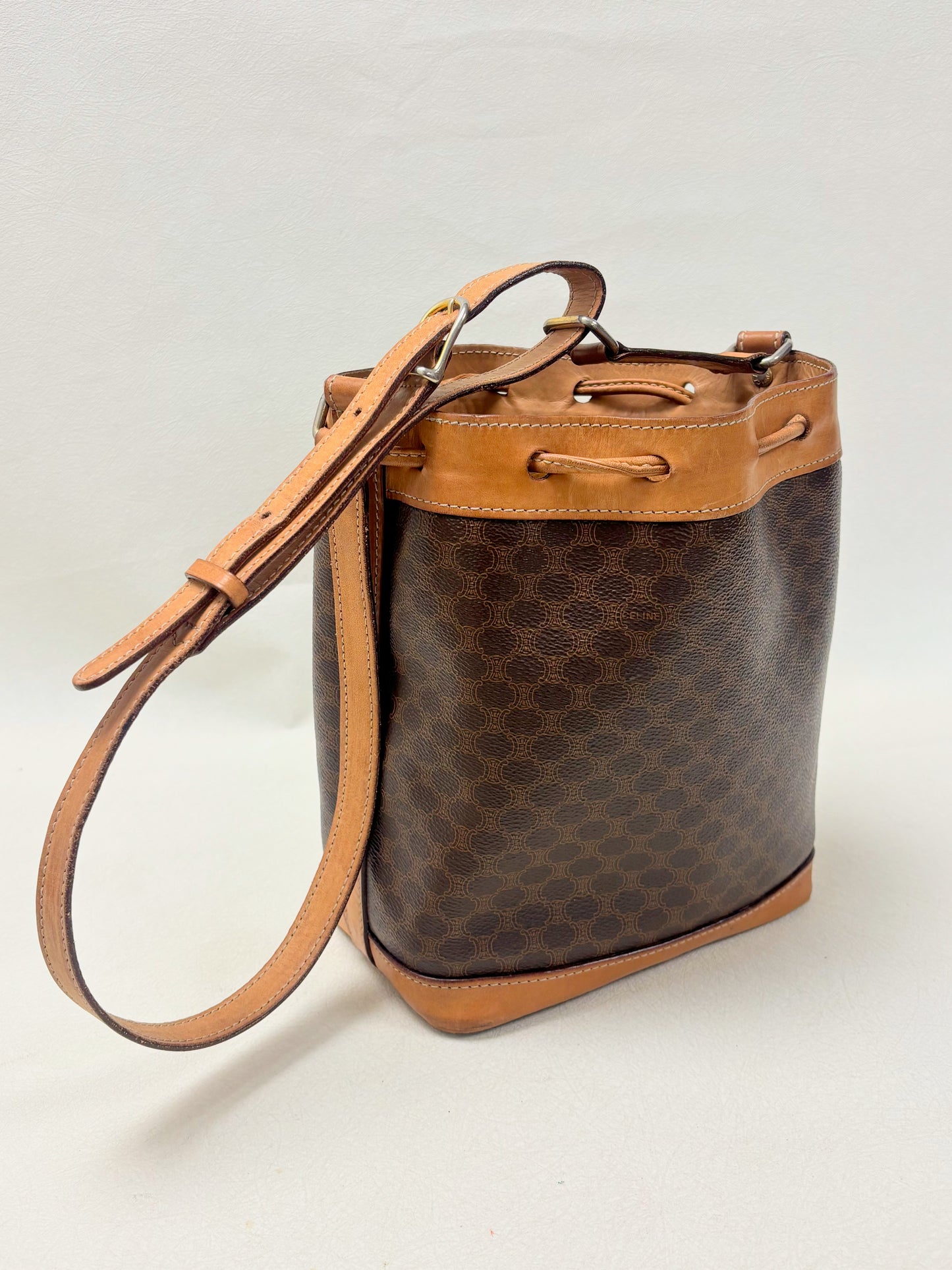 CÉLINE Sac Seau Triomphe