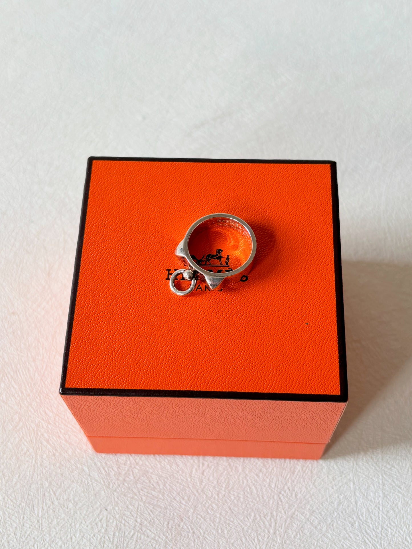HERMÈS Bague Collier de chien
