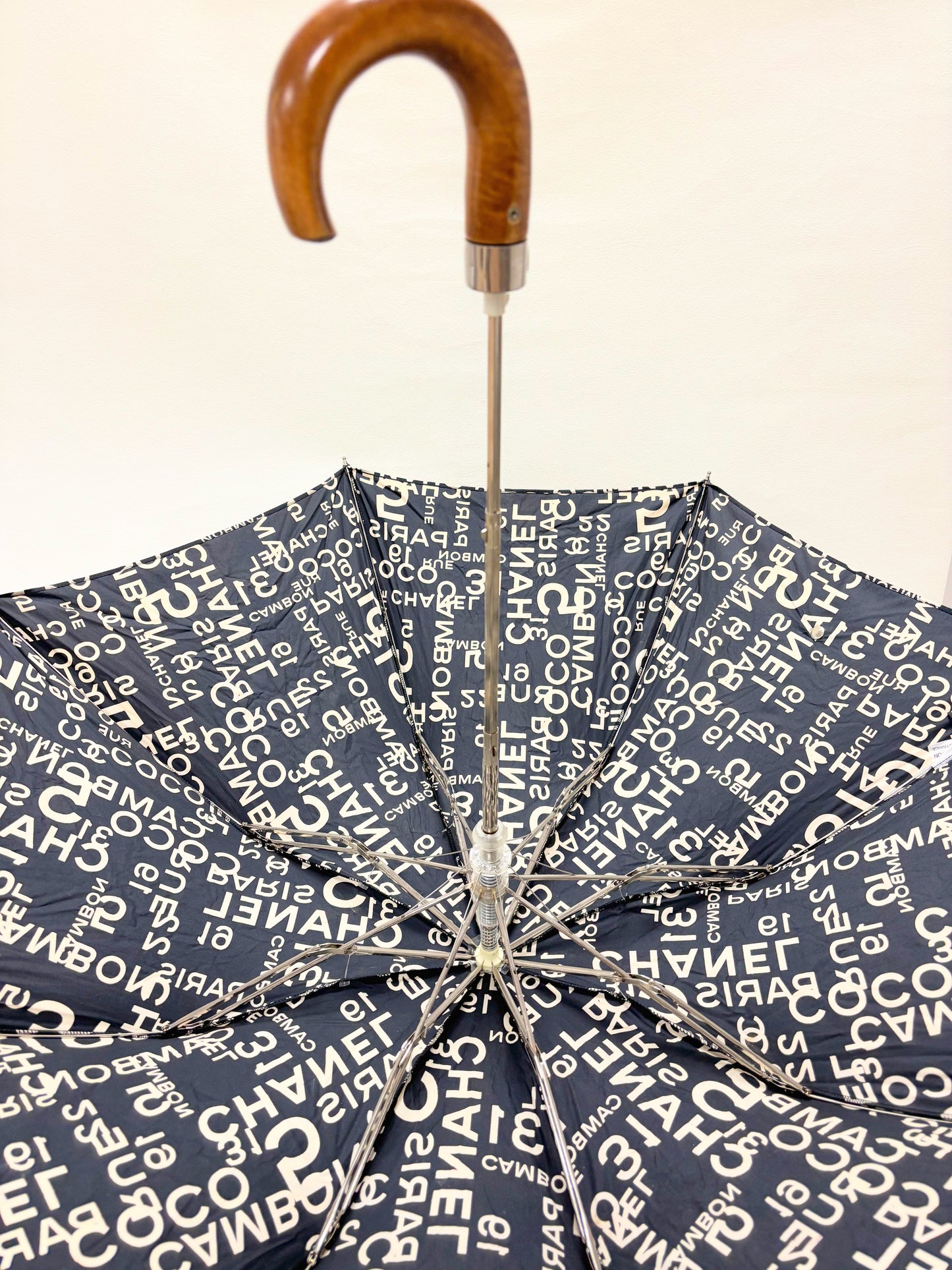 CHANEL Parapluie Coco