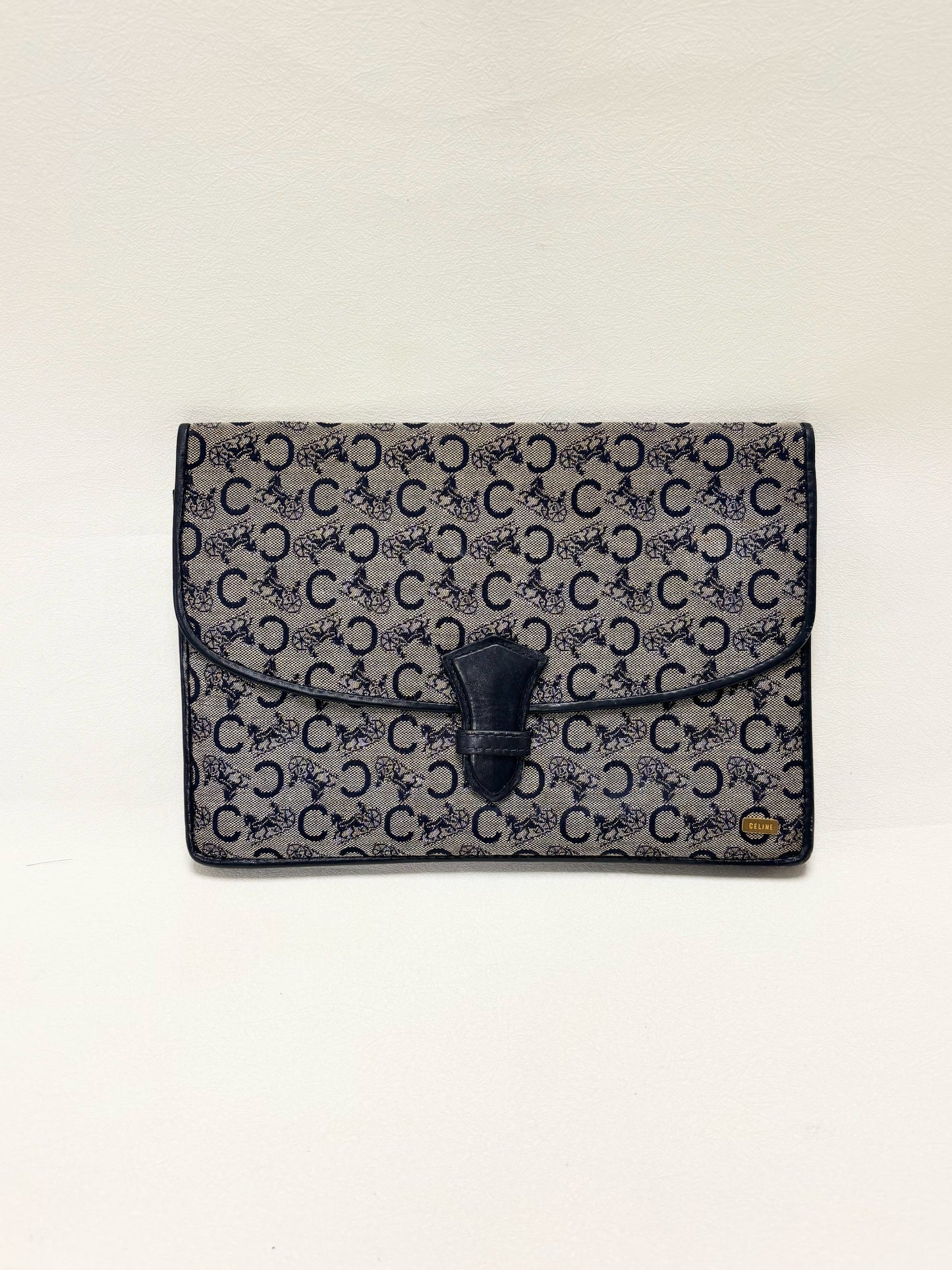 CÉLINE Pochette Monogramme