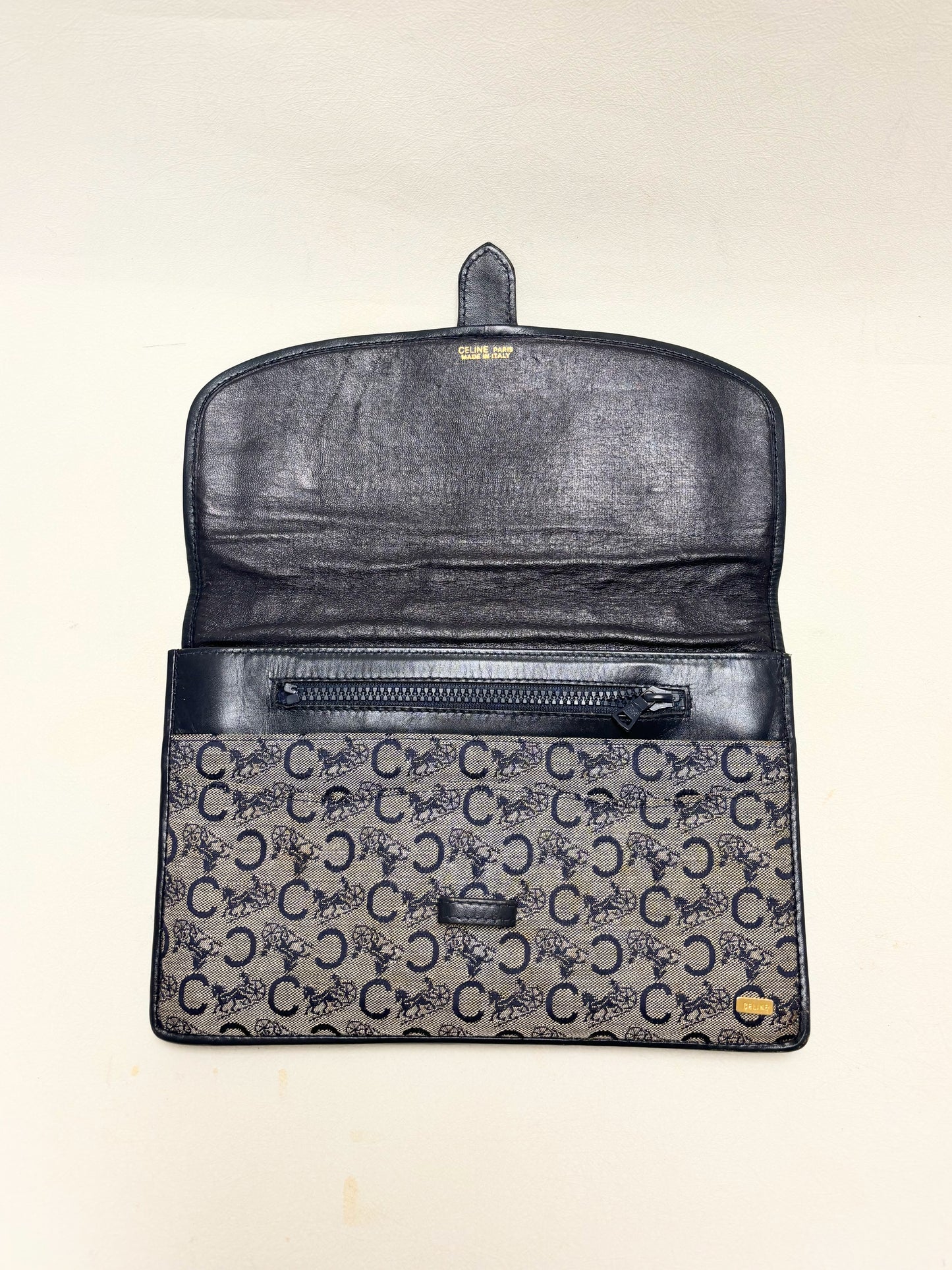 CÉLINE Pochette Monogramme