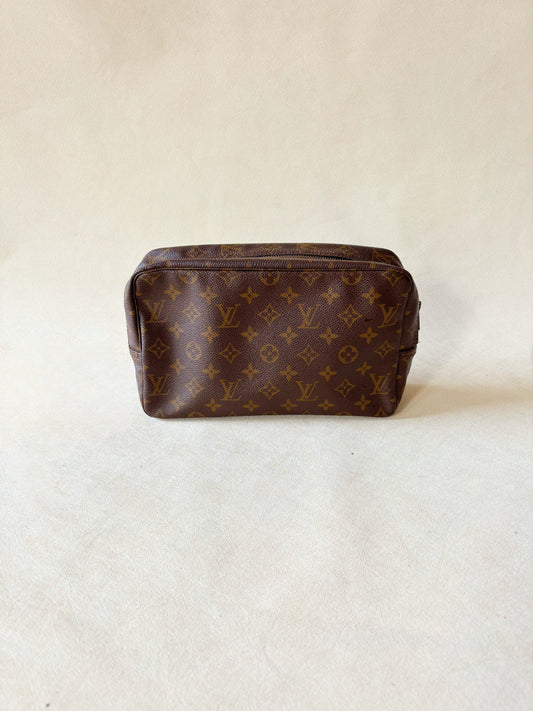 LOUIS VUITTON Trousse