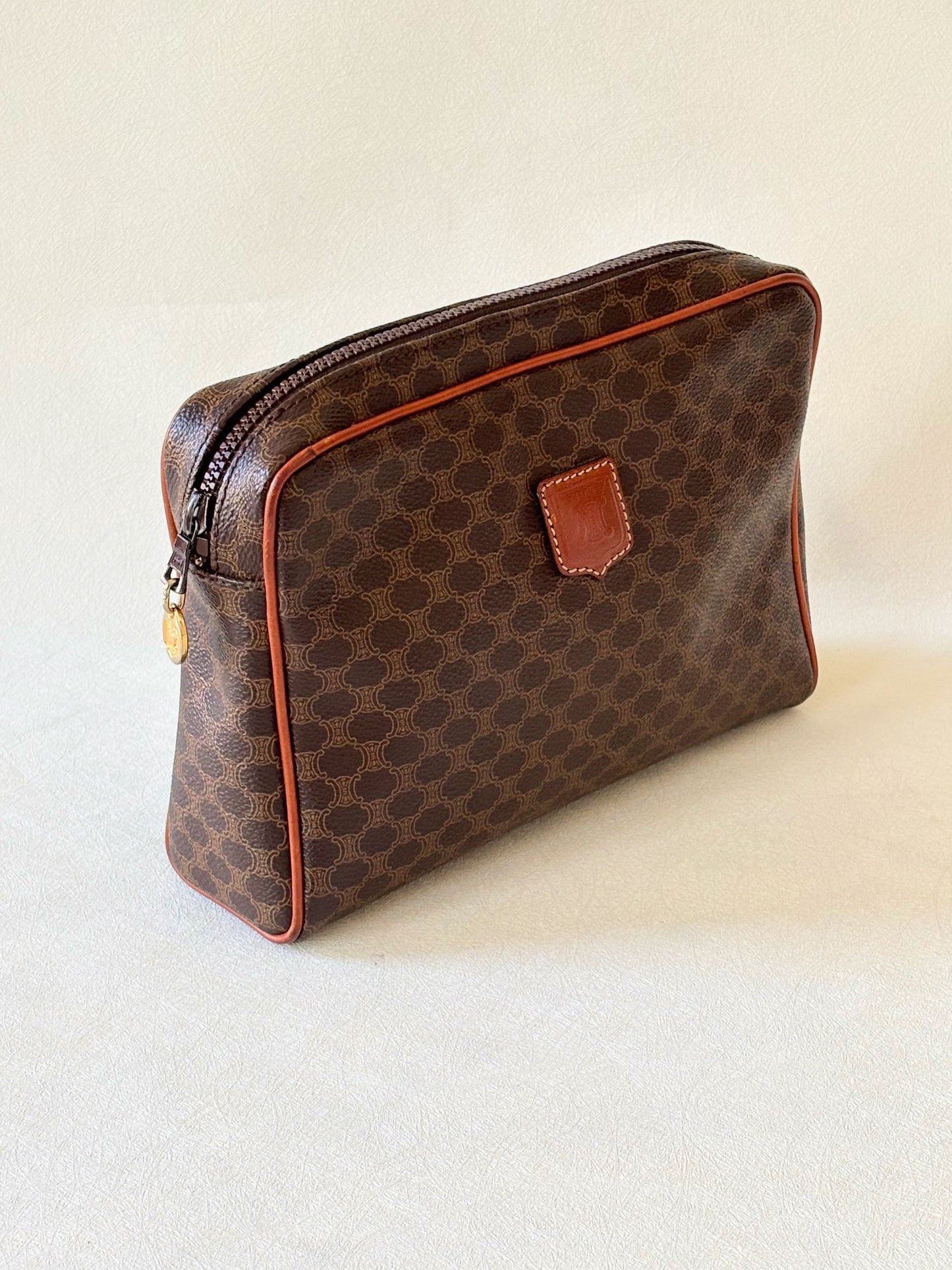 CÉLINE Pochette Triomphe