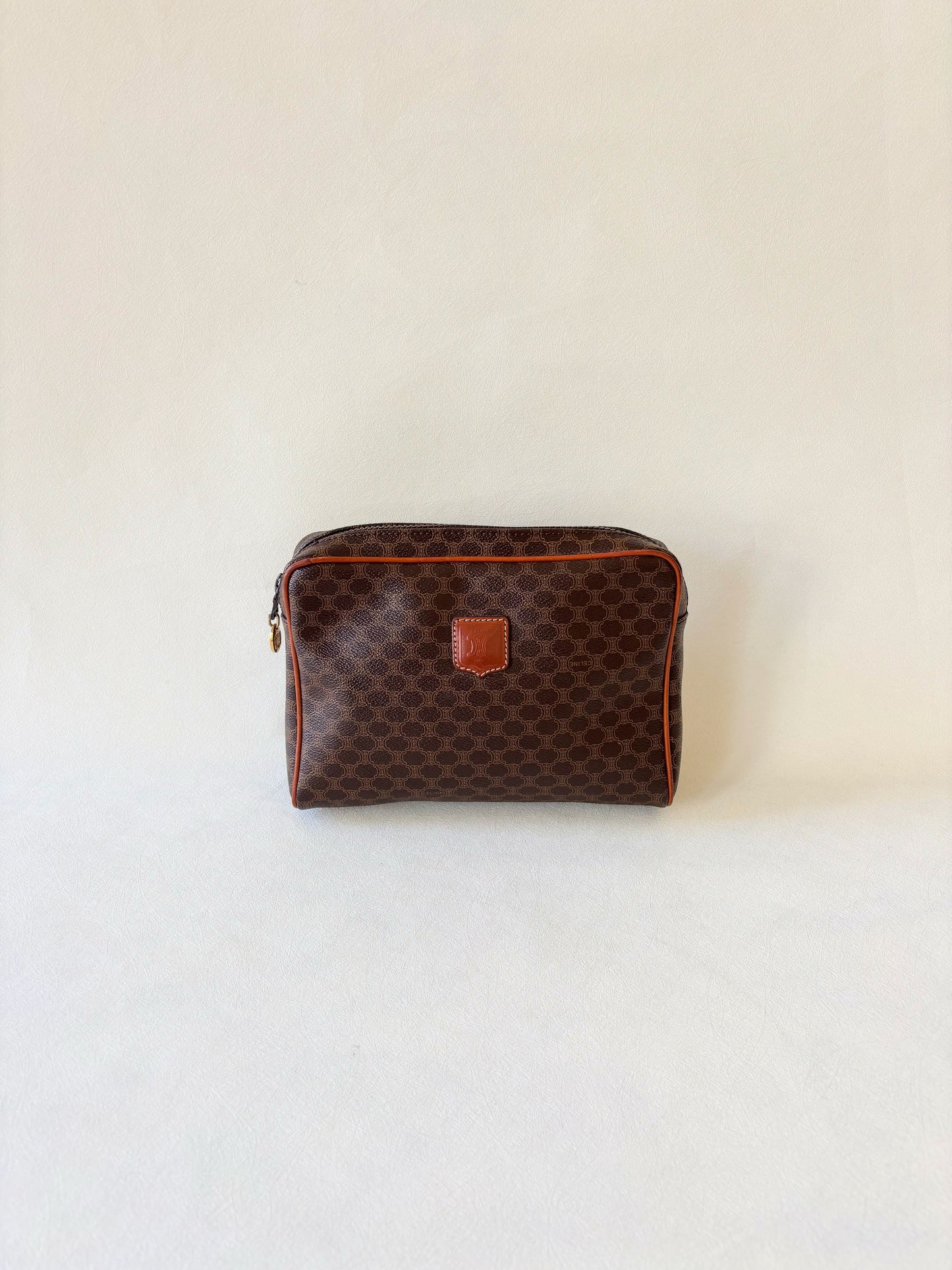 CÉLINE Pochette Triomphe
