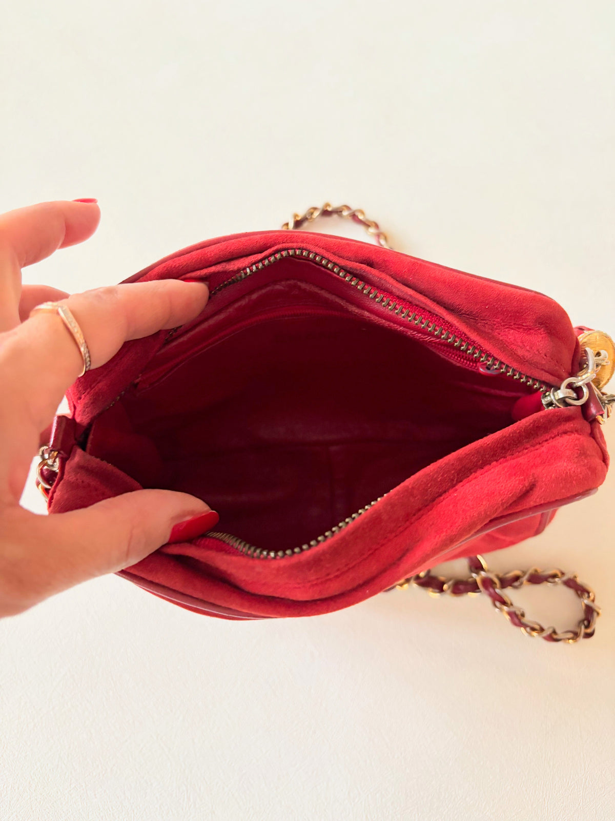 CHANEL Sac Caméra Veau velours
