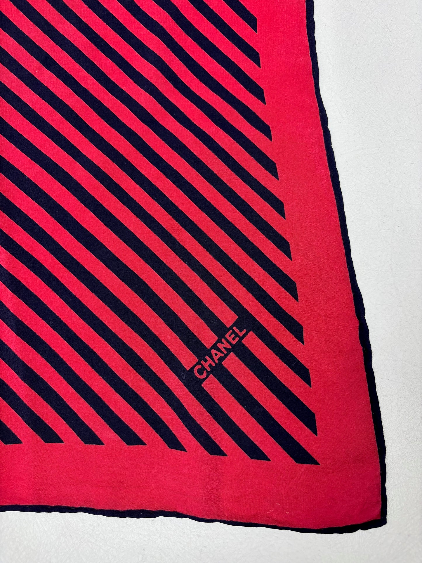 CHANEL Foulard en soie