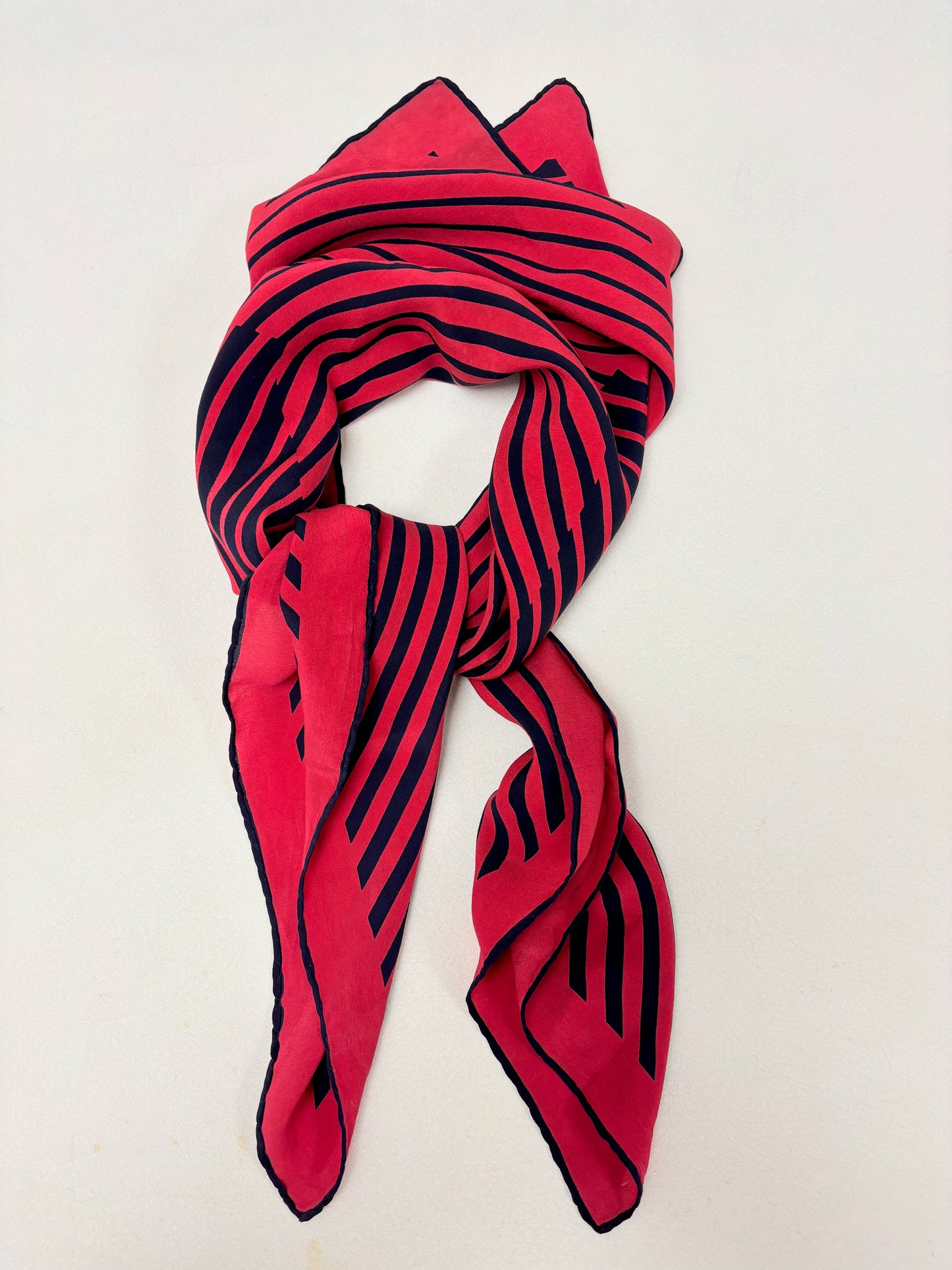 CHANEL Foulard en soie