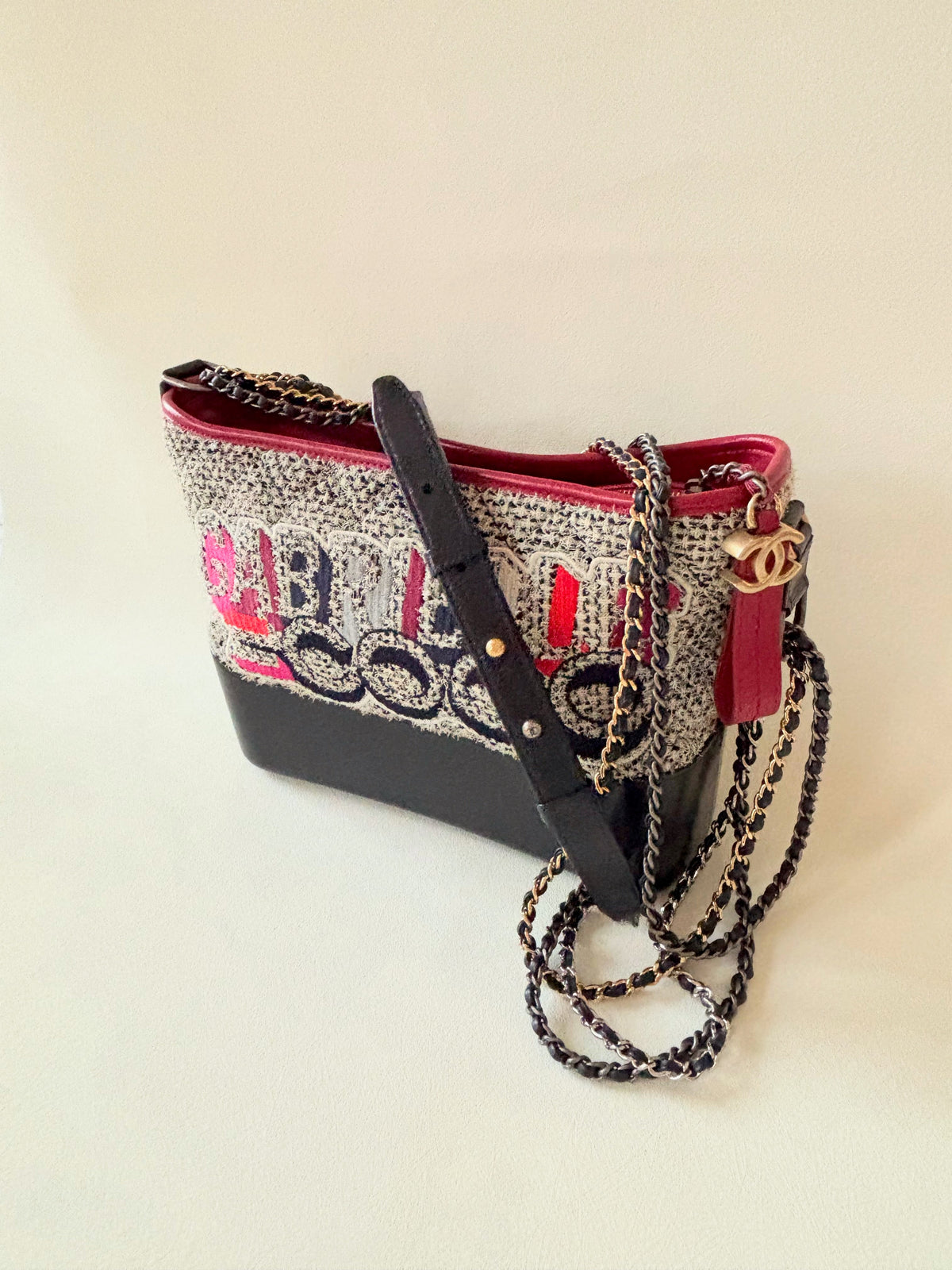 CHANEL Sac Gabrielle Tweed