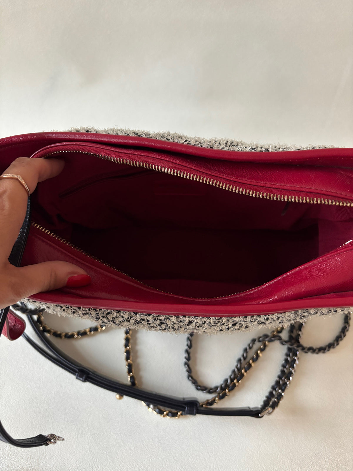 CHANEL Sac Gabrielle Tweed