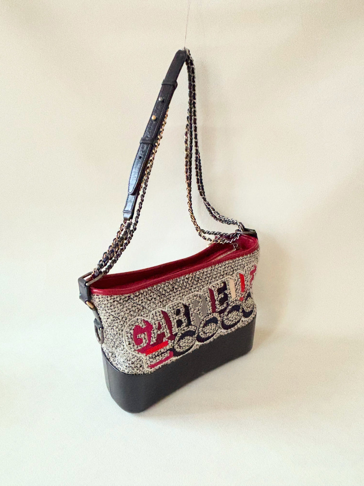 CHANEL Sac Gabrielle Tweed