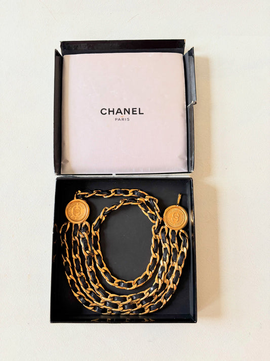 CHANEL Ceinture triple chaîne