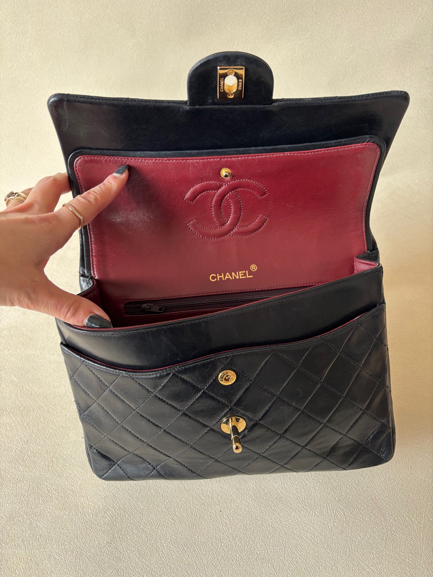 CHANEL Sac Classic Square