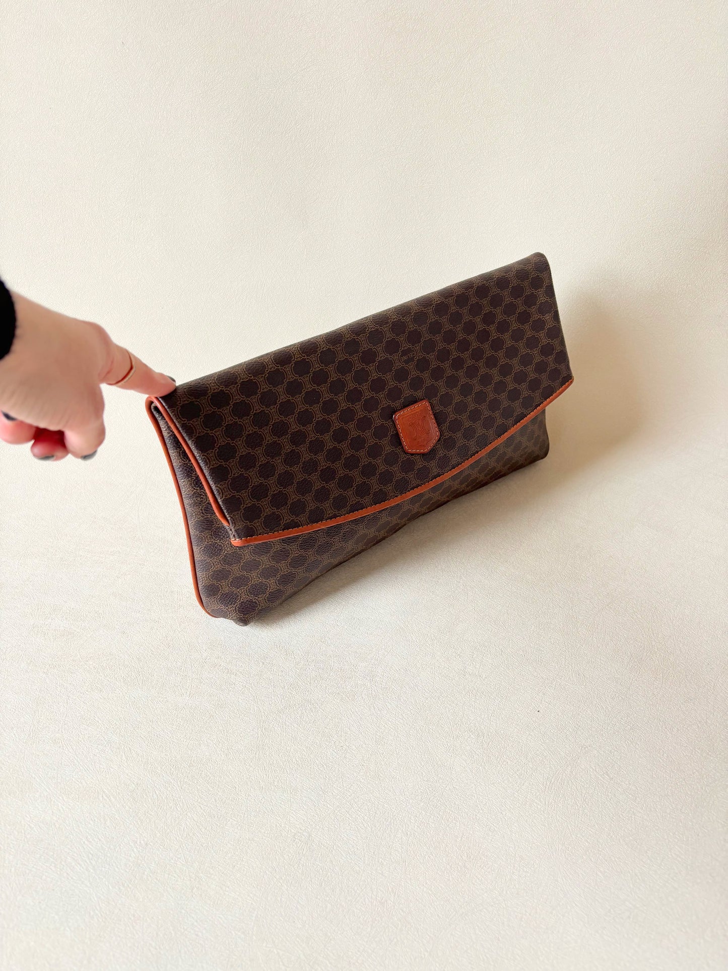 CÉLINE Sac pochette Triomphe
