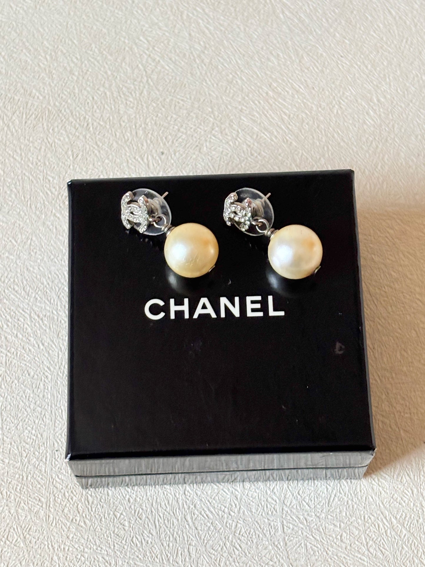 CHANEL Boucles d'oreilles