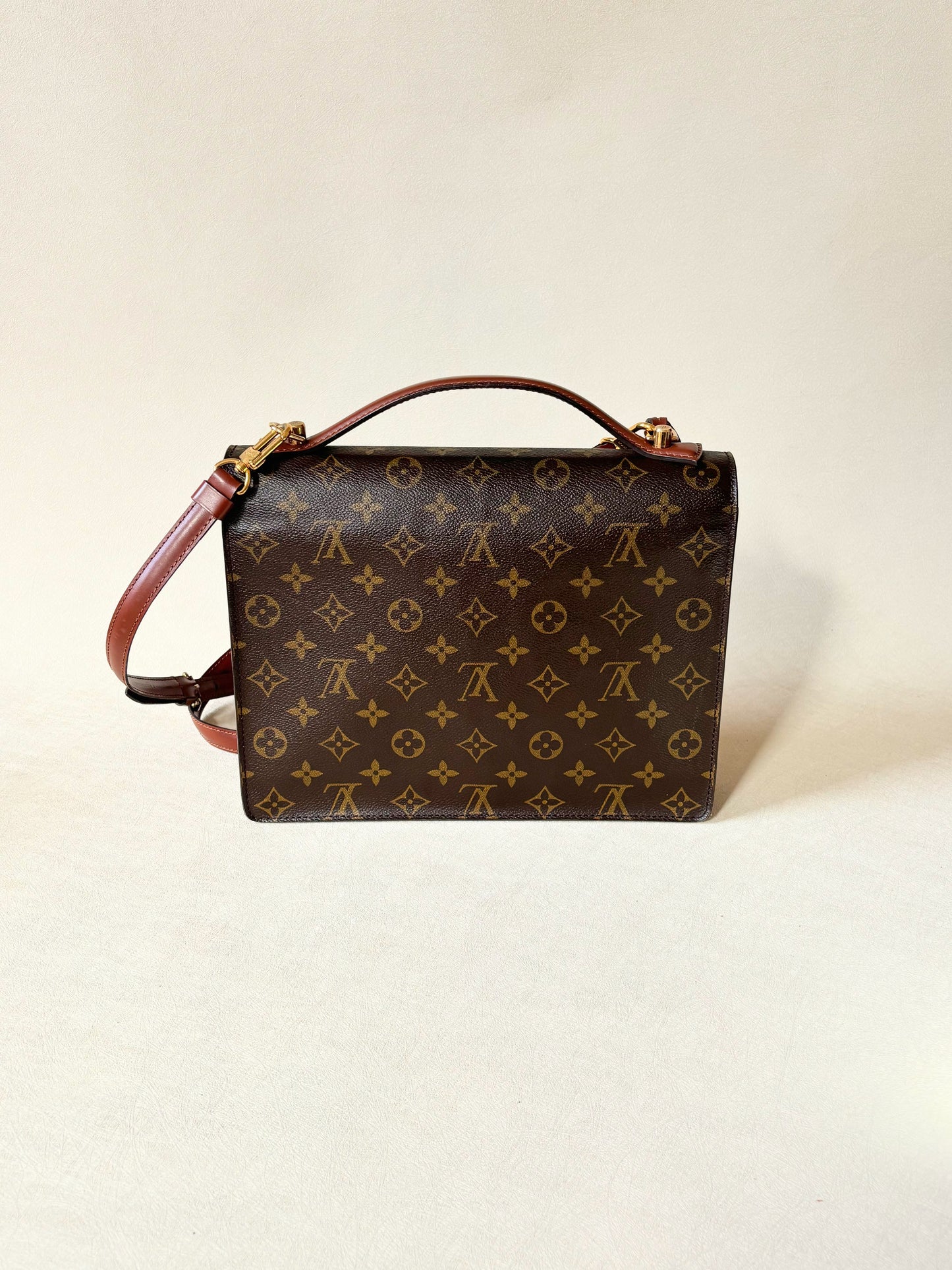 LOUIS VUITTON Sac Monceau 28