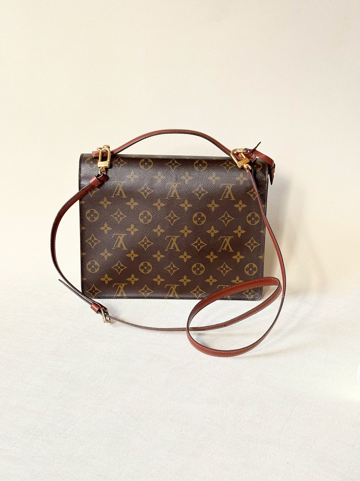 LOUIS VUITTON Sac Monceau 28
