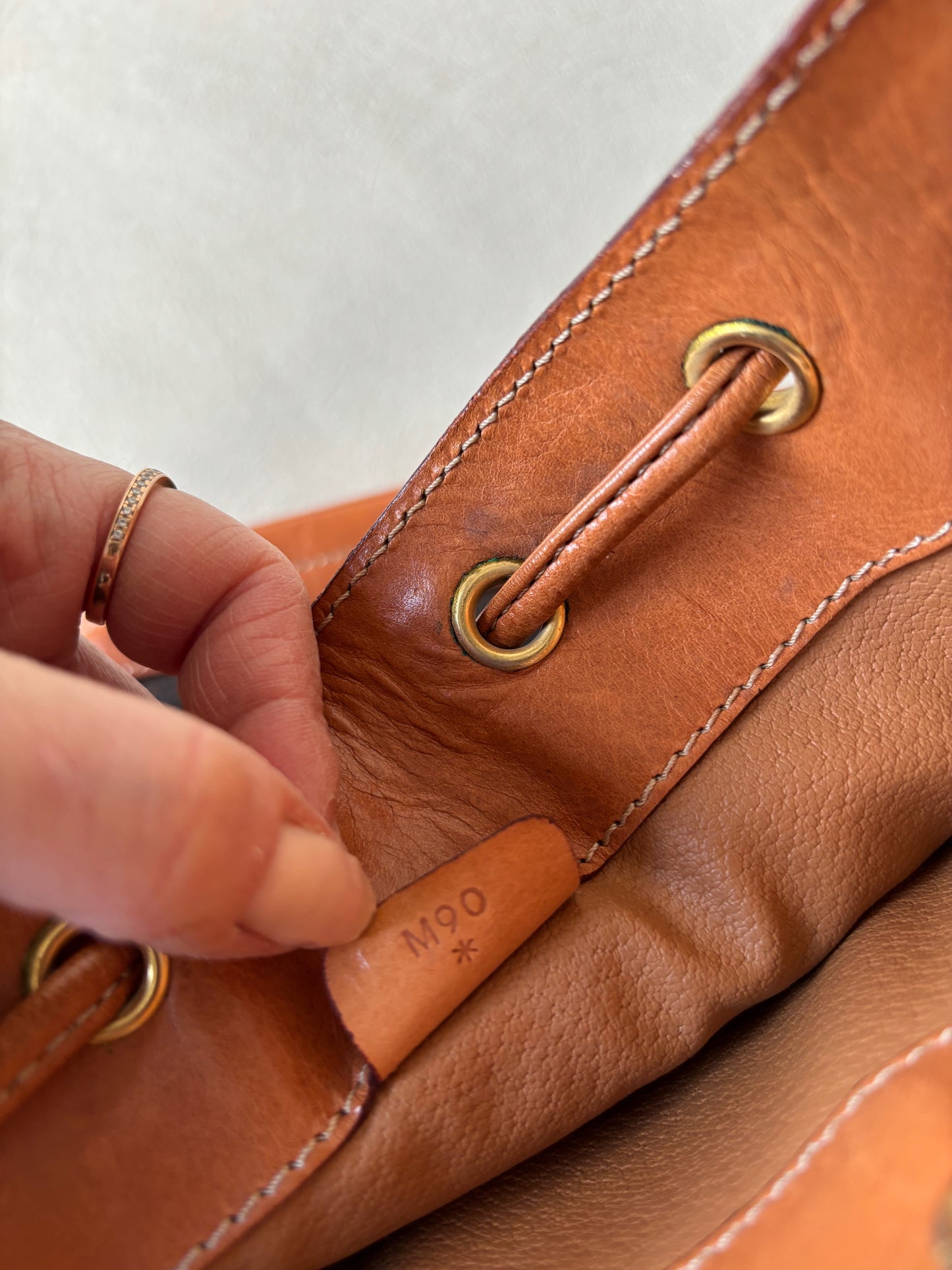 CÉLINE Sac Seau Triomphe
